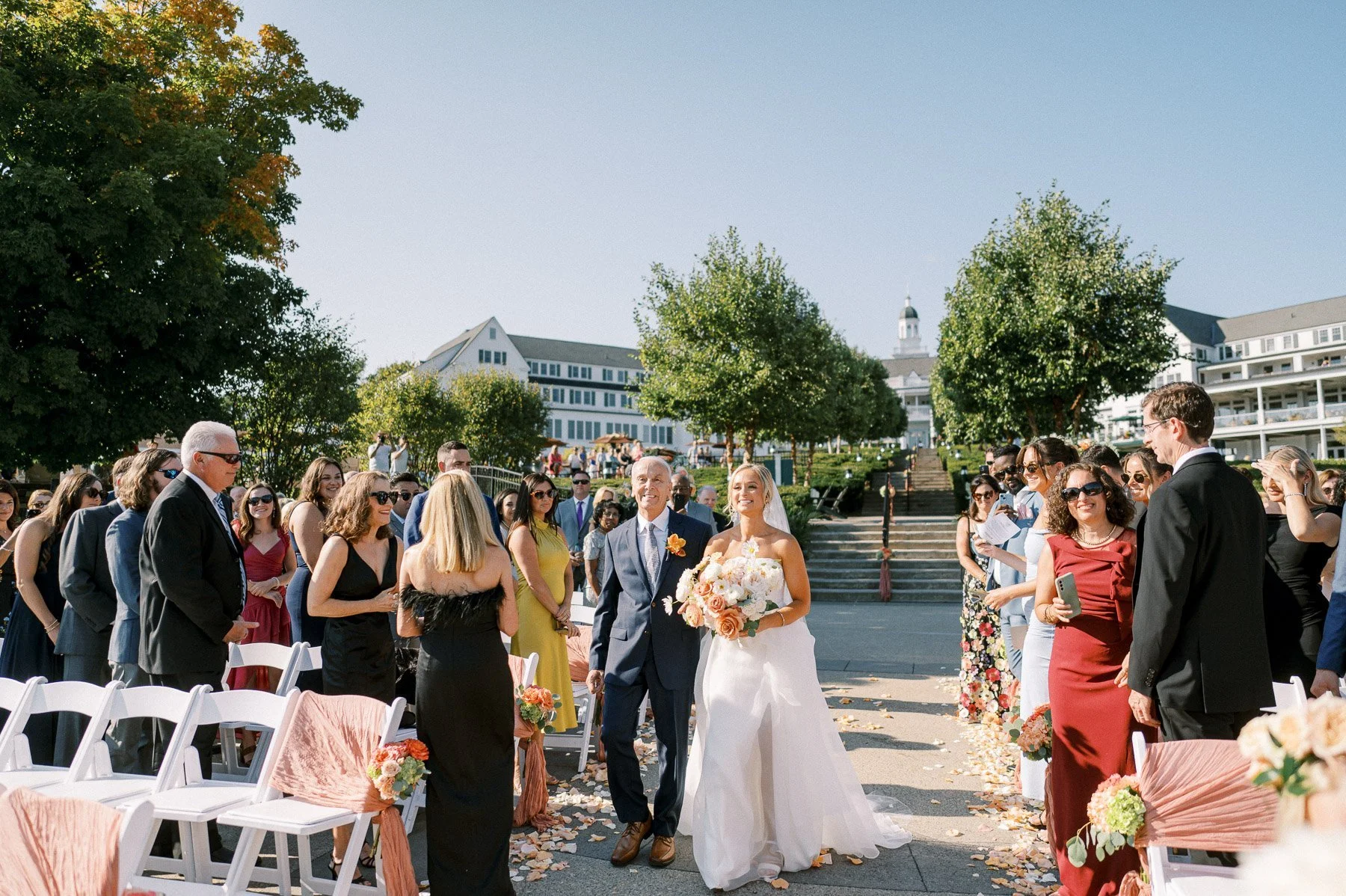 The Sagamore Fall Wedding by Michelle Lange Photography-72.jpg