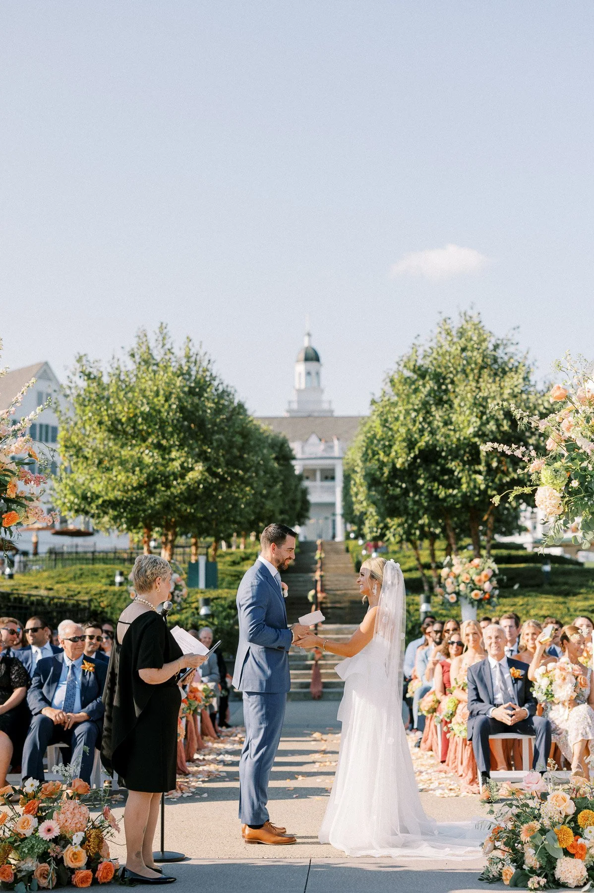 The Sagamore Fall Wedding by Michelle Lange Photography-84.jpg