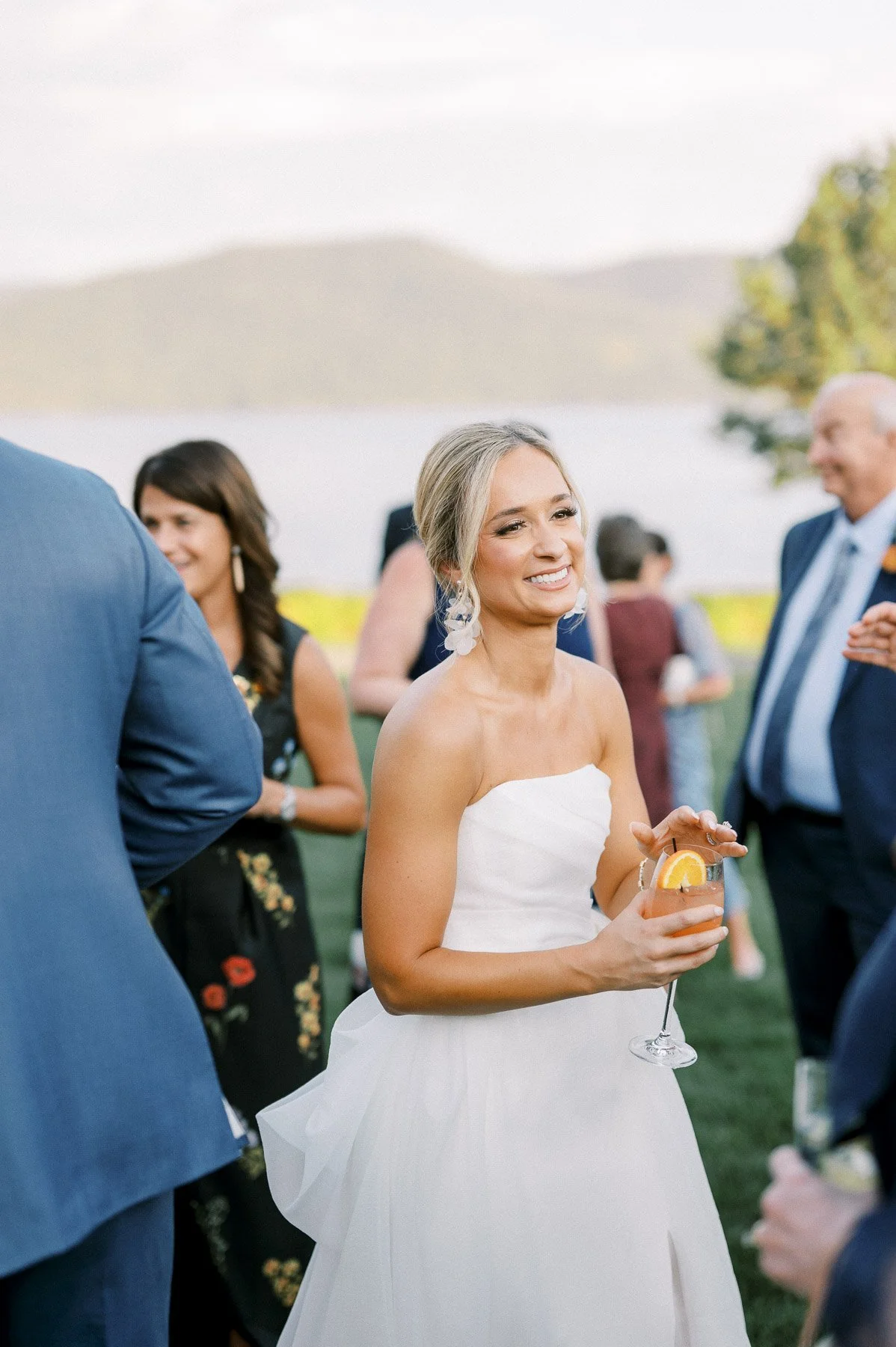 The Sagamore Fall Wedding by Michelle Lange Photography-170.jpg