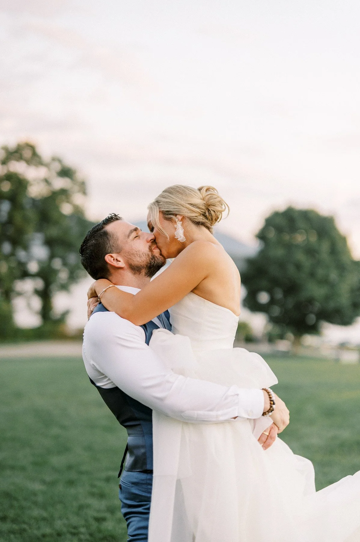 The Sagamore Fall Wedding by Michelle Lange Photography-194.jpg