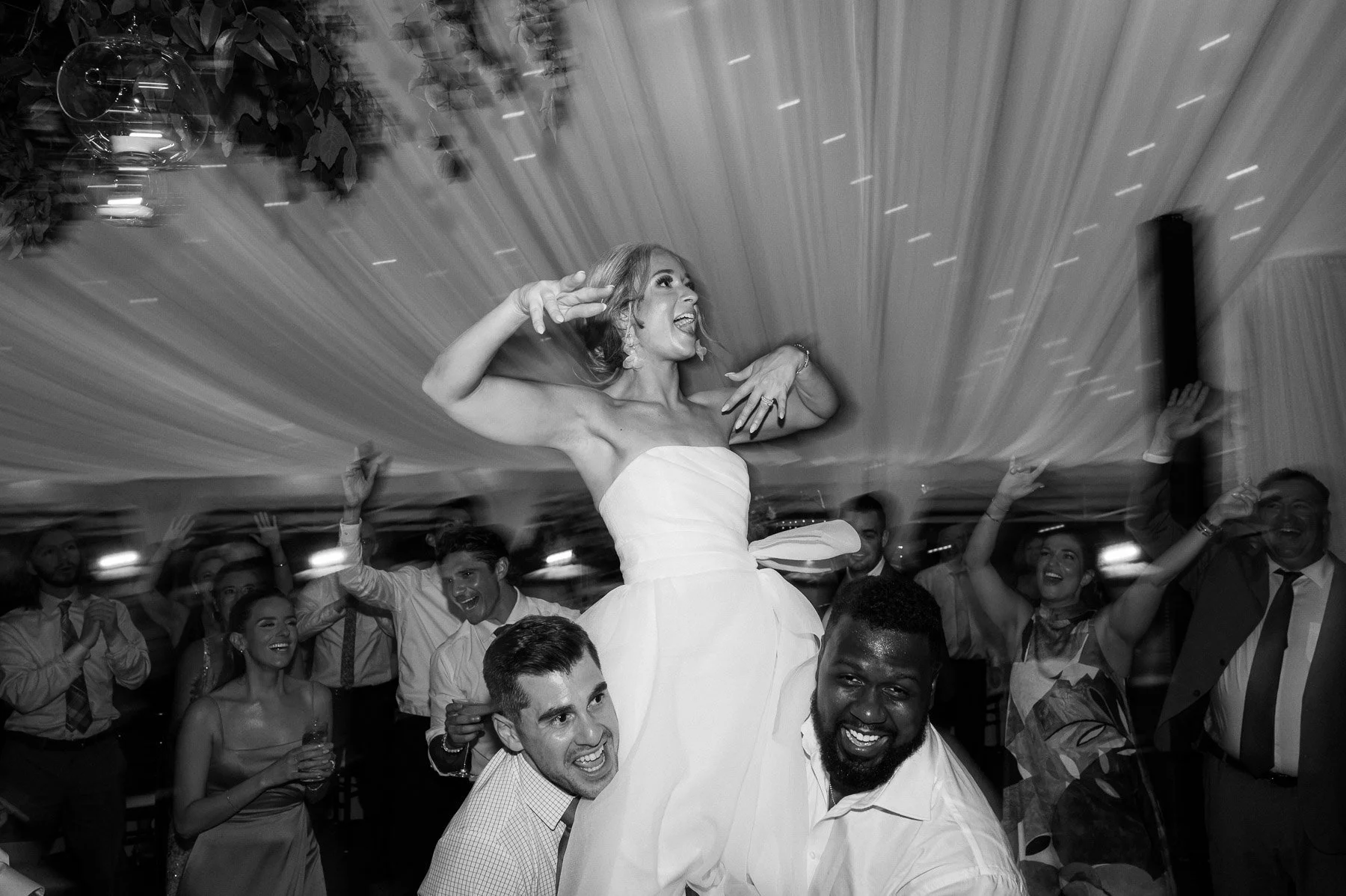 The Sagamore Fall Wedding by Michelle Lange Photography-221.jpg