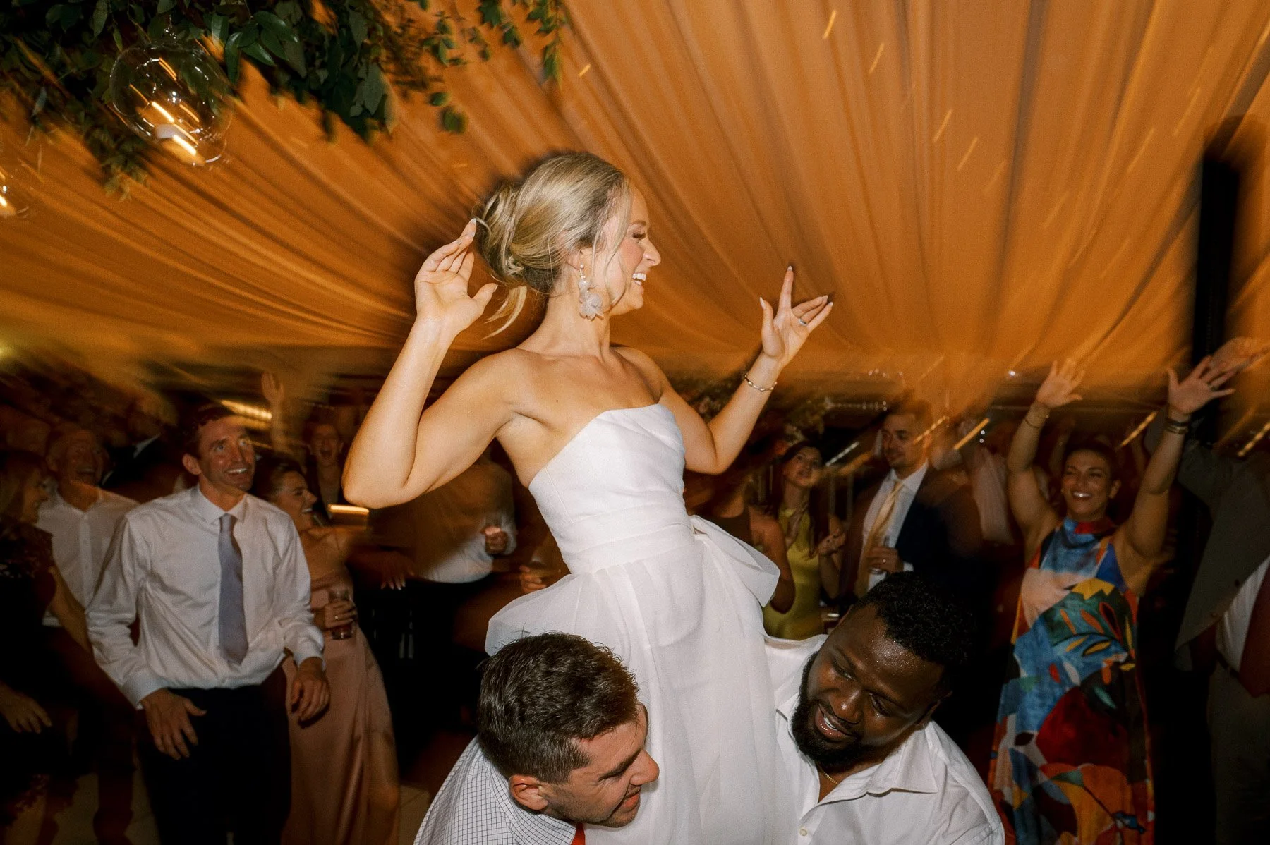 The Sagamore Fall Wedding by Michelle Lange Photography-222.jpg