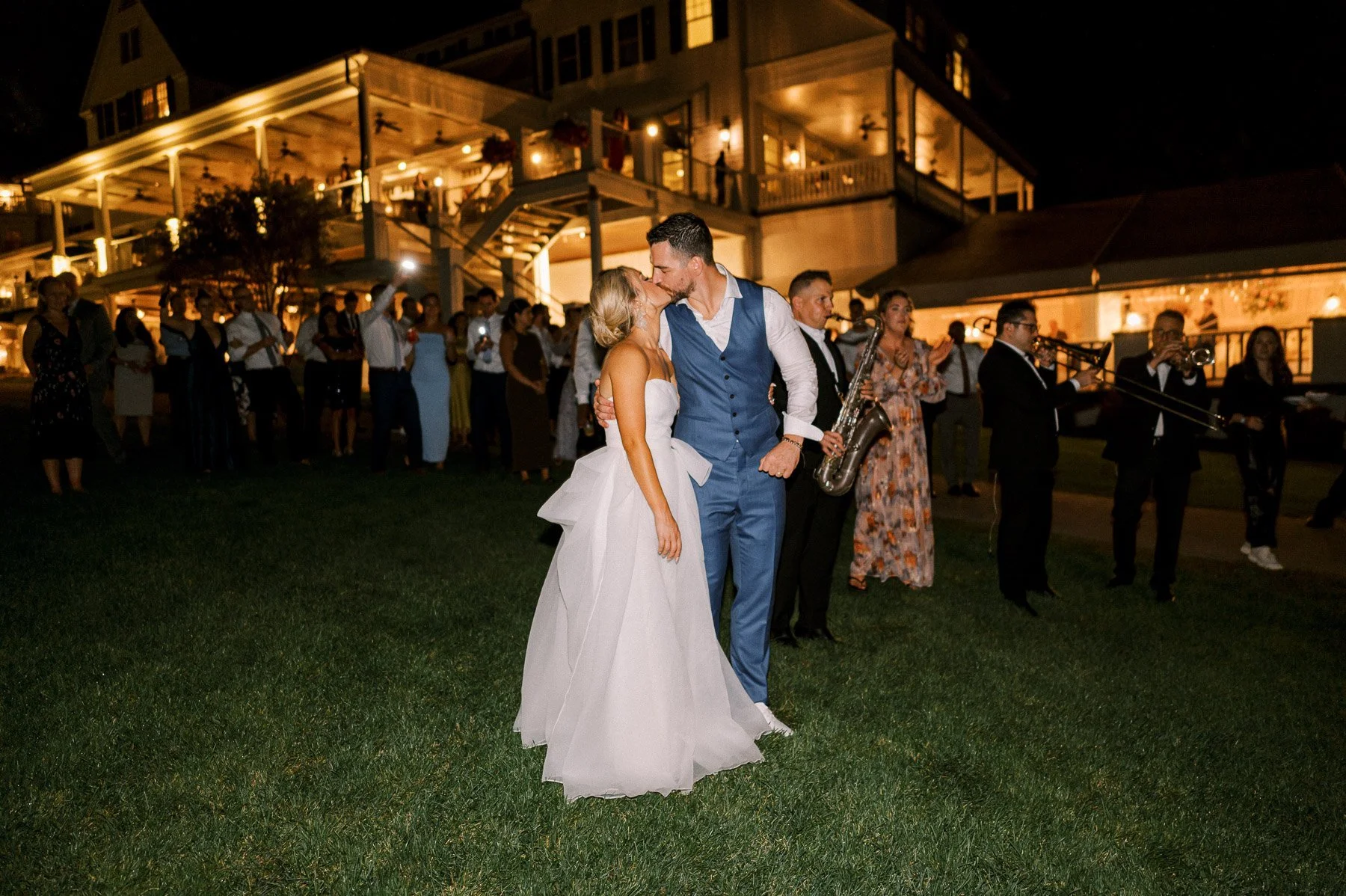 The Sagamore Fall Wedding by Michelle Lange Photography-227.jpg