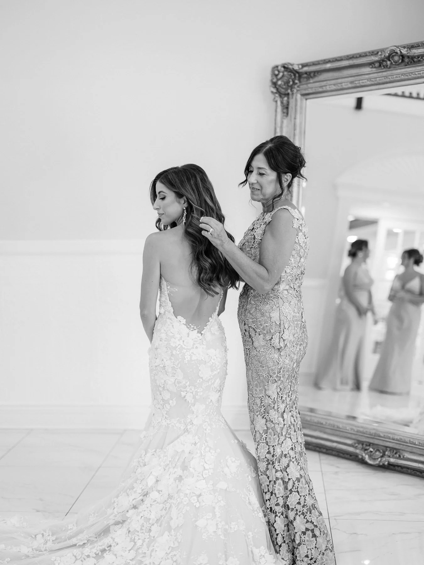 Hiland Park Country Club Wedding by Michelle Lange Photography-25.jpg