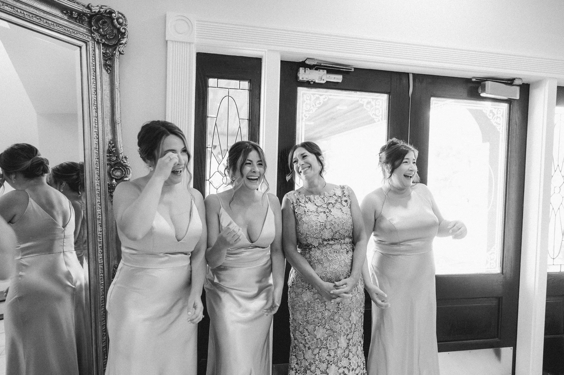 Hiland Park Country Club Wedding by Michelle Lange Photography-41.jpg