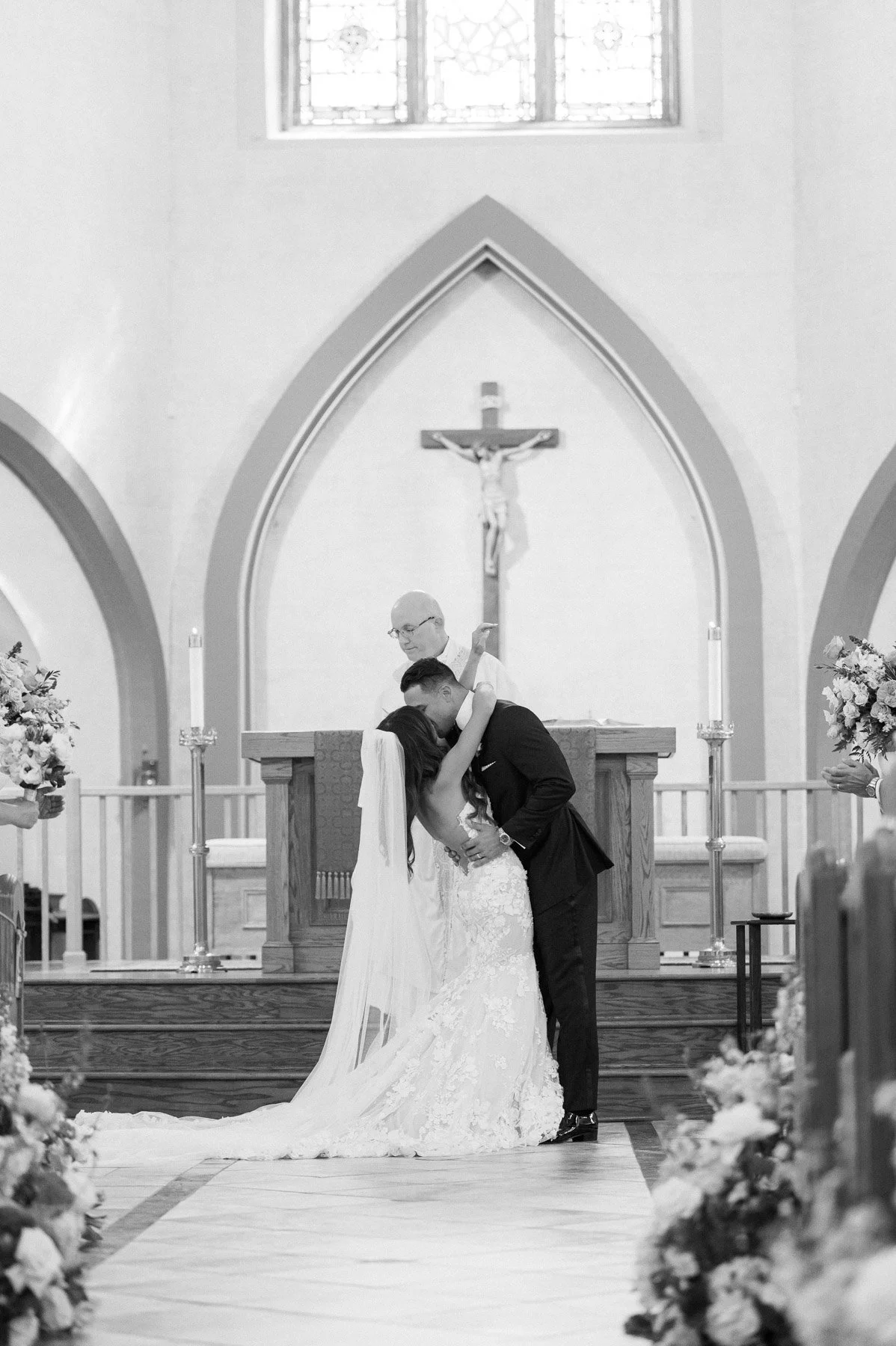 Hiland Park Country Club Wedding by Michelle Lange Photography-60.jpg