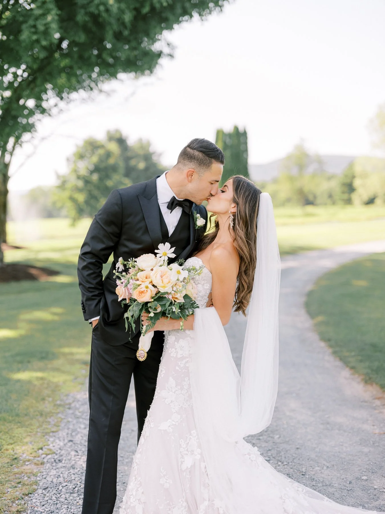 Hiland Park Country Club Wedding by Michelle Lange Photography-100.jpg