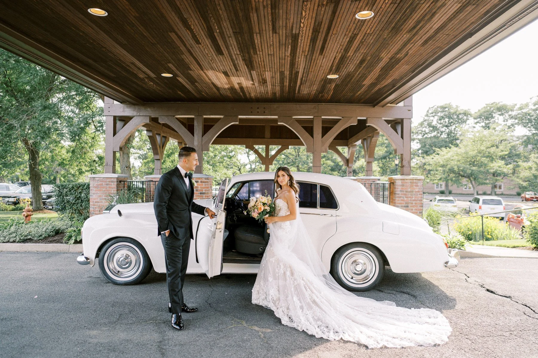 Hiland Park Country Club Wedding by Michelle Lange Photography-121.jpg