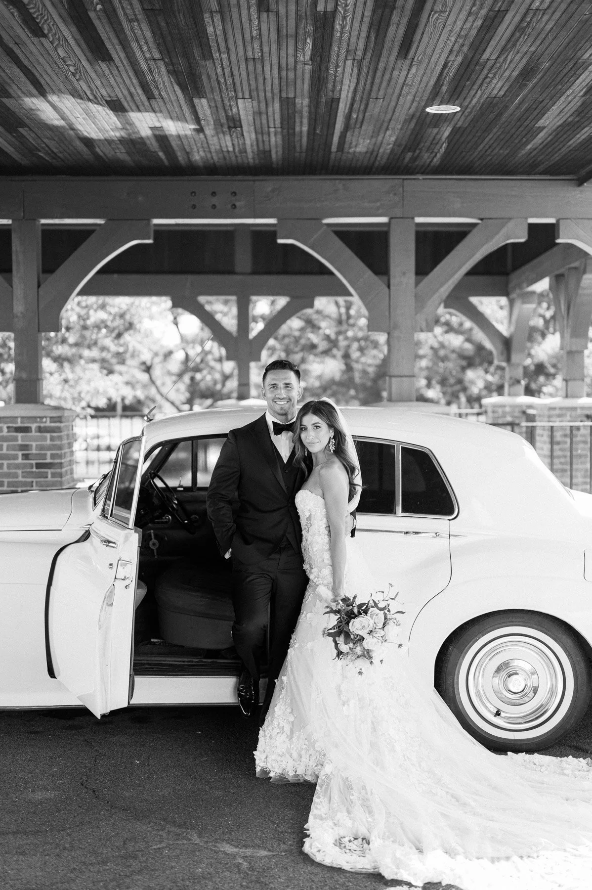 Hiland Park Country Club Wedding by Michelle Lange Photography-125.jpg