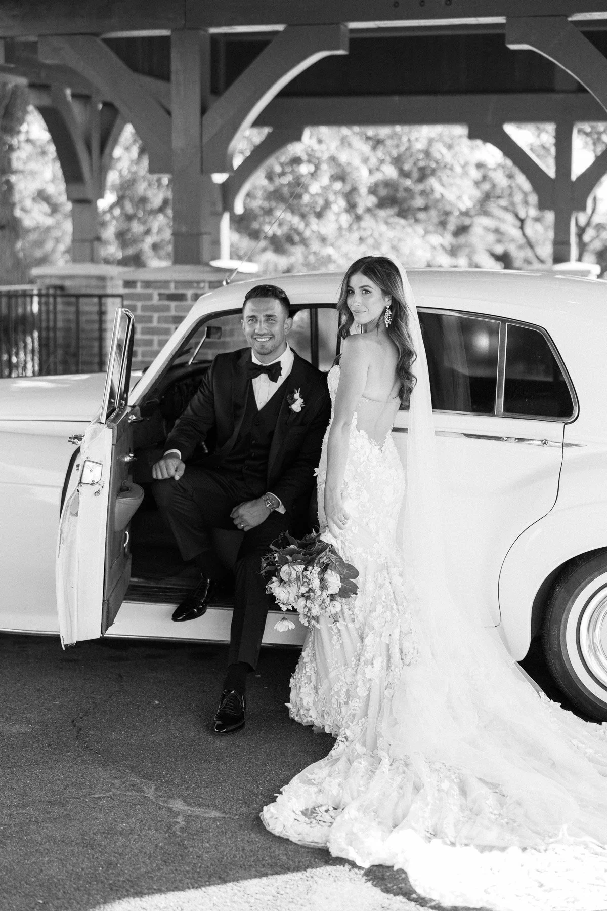 Hiland Park Country Club Wedding by Michelle Lange Photography-126.jpg