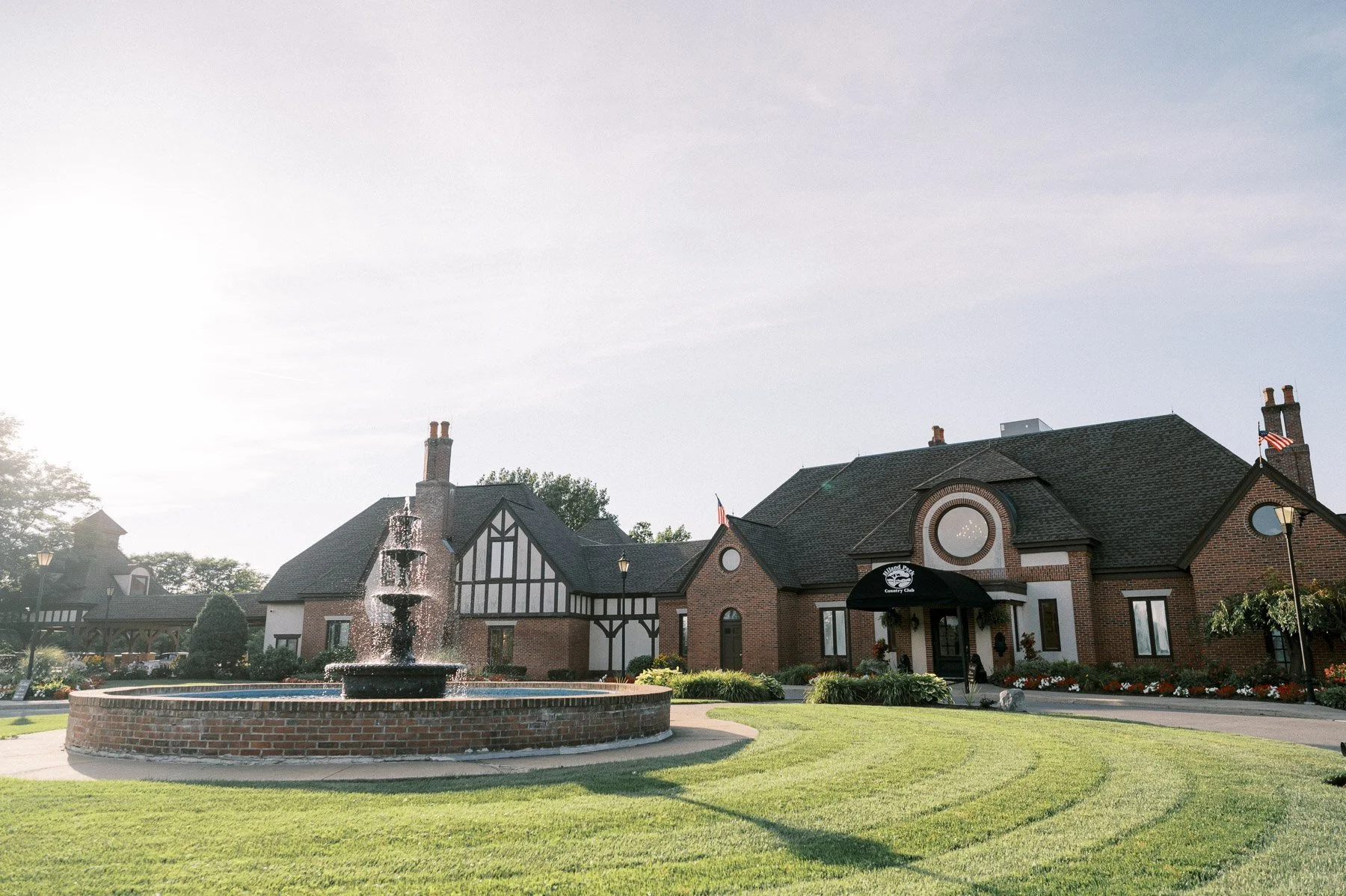 Hiland Park Country Club Wedding by Michelle Lange Photography-168.jpg