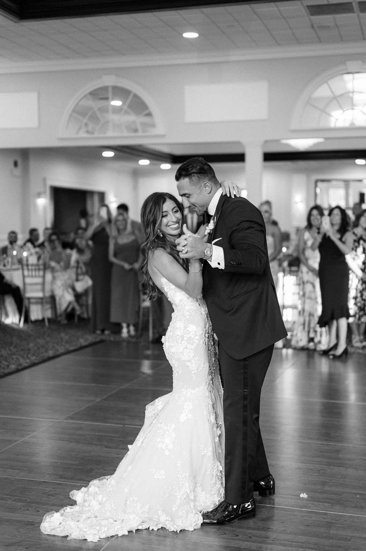 Hiland Park Country Club Wedding by Michelle Lange Photography-175.jpg