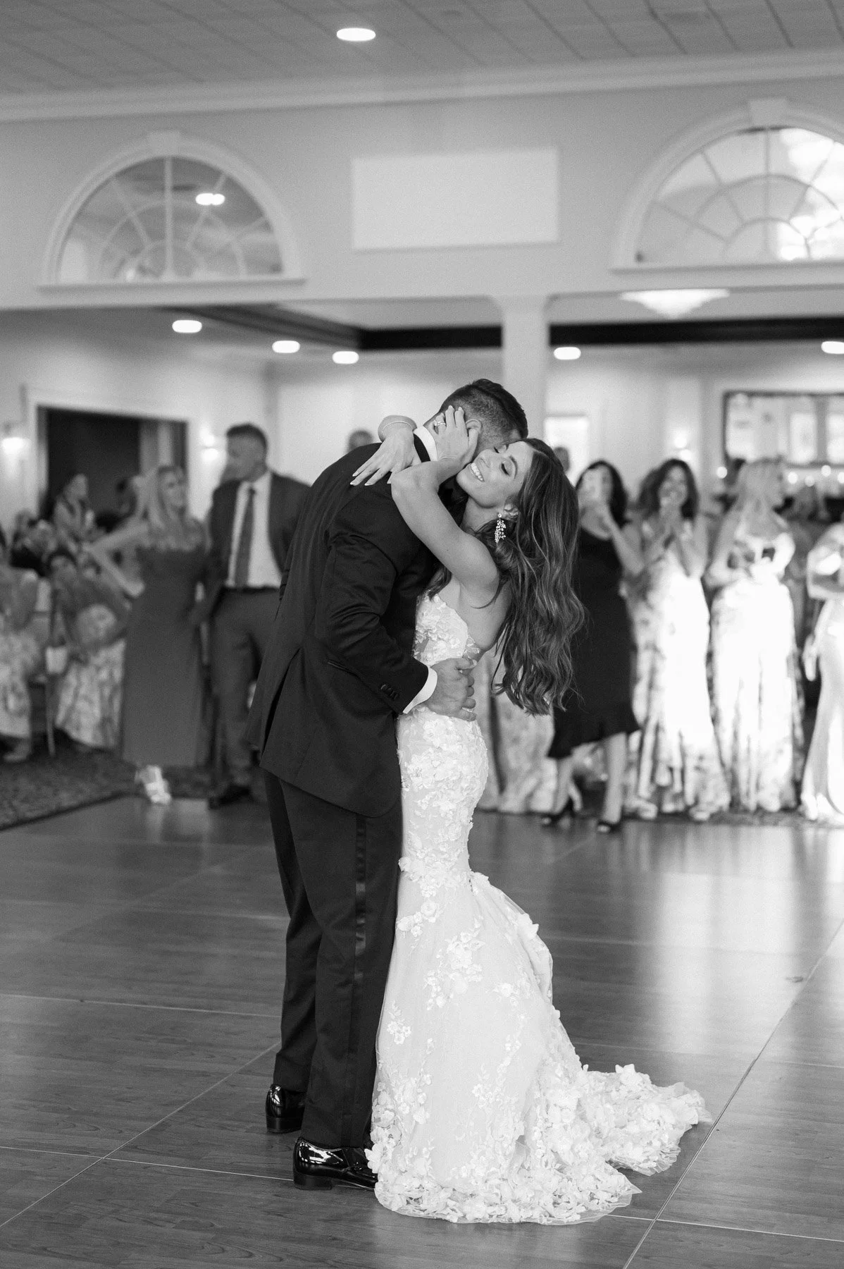 Hiland Park Country Club Wedding by Michelle Lange Photography-176.jpg