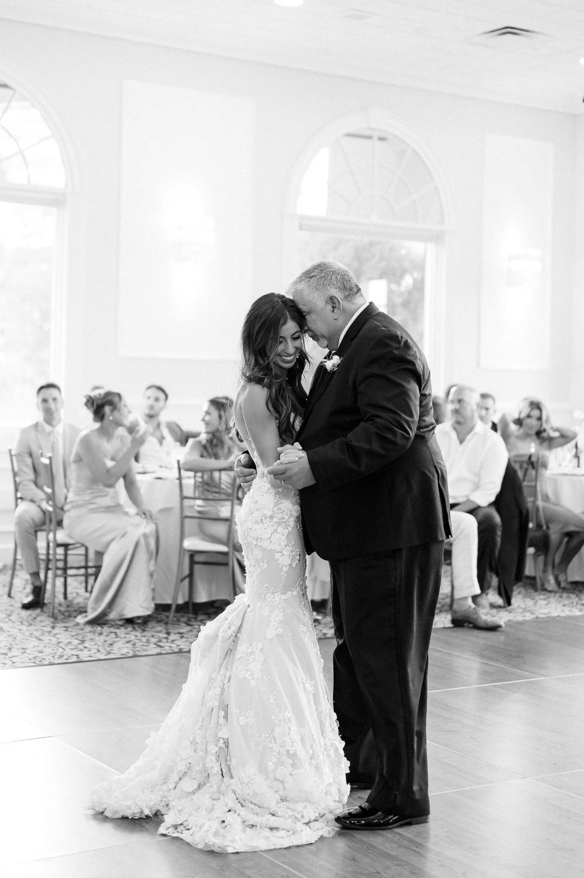 Hiland Park Country Club Wedding by Michelle Lange Photography-177.jpg