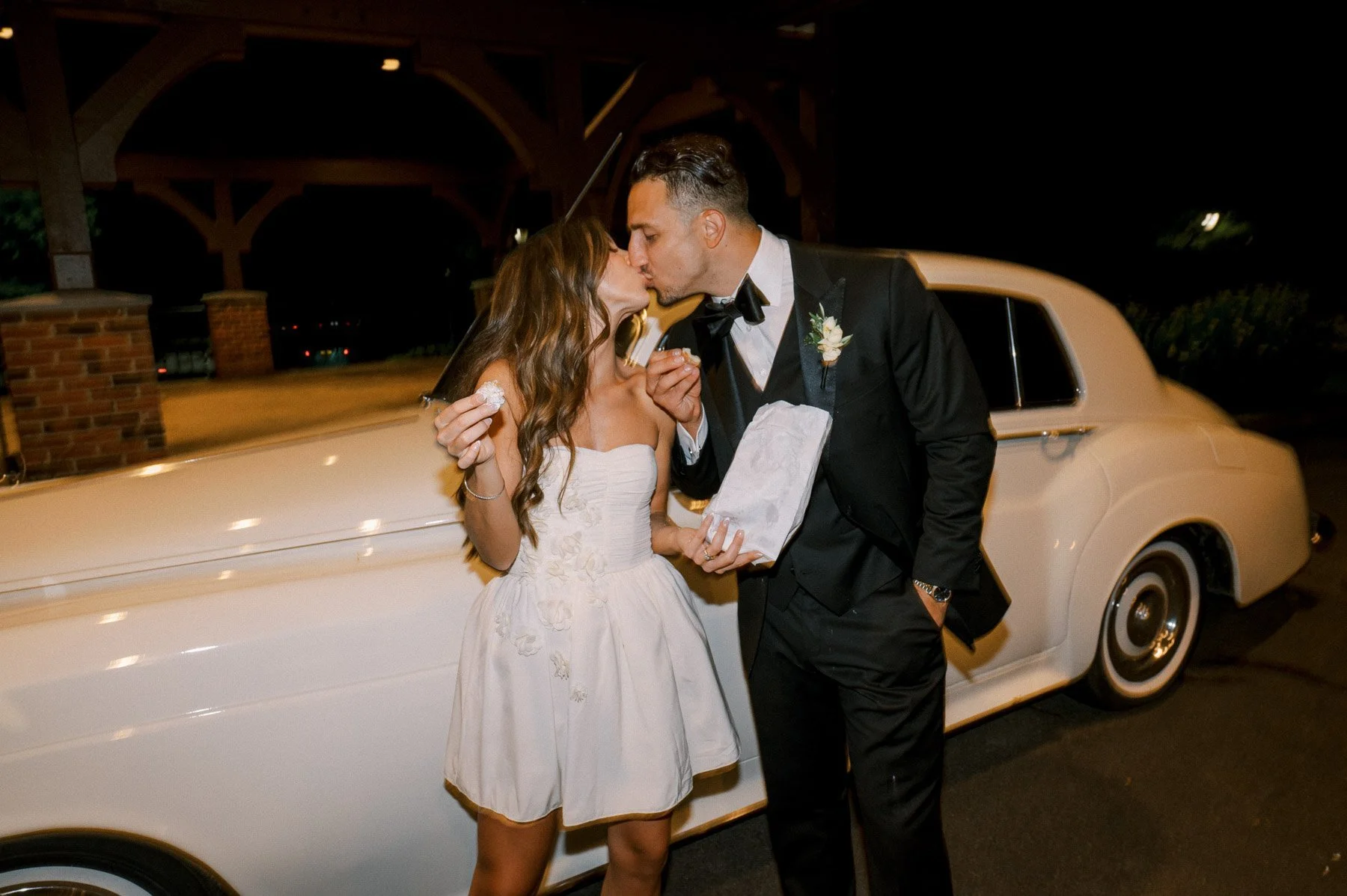 Hiland Park Country Club Wedding by Michelle Lange Photography-201.jpg