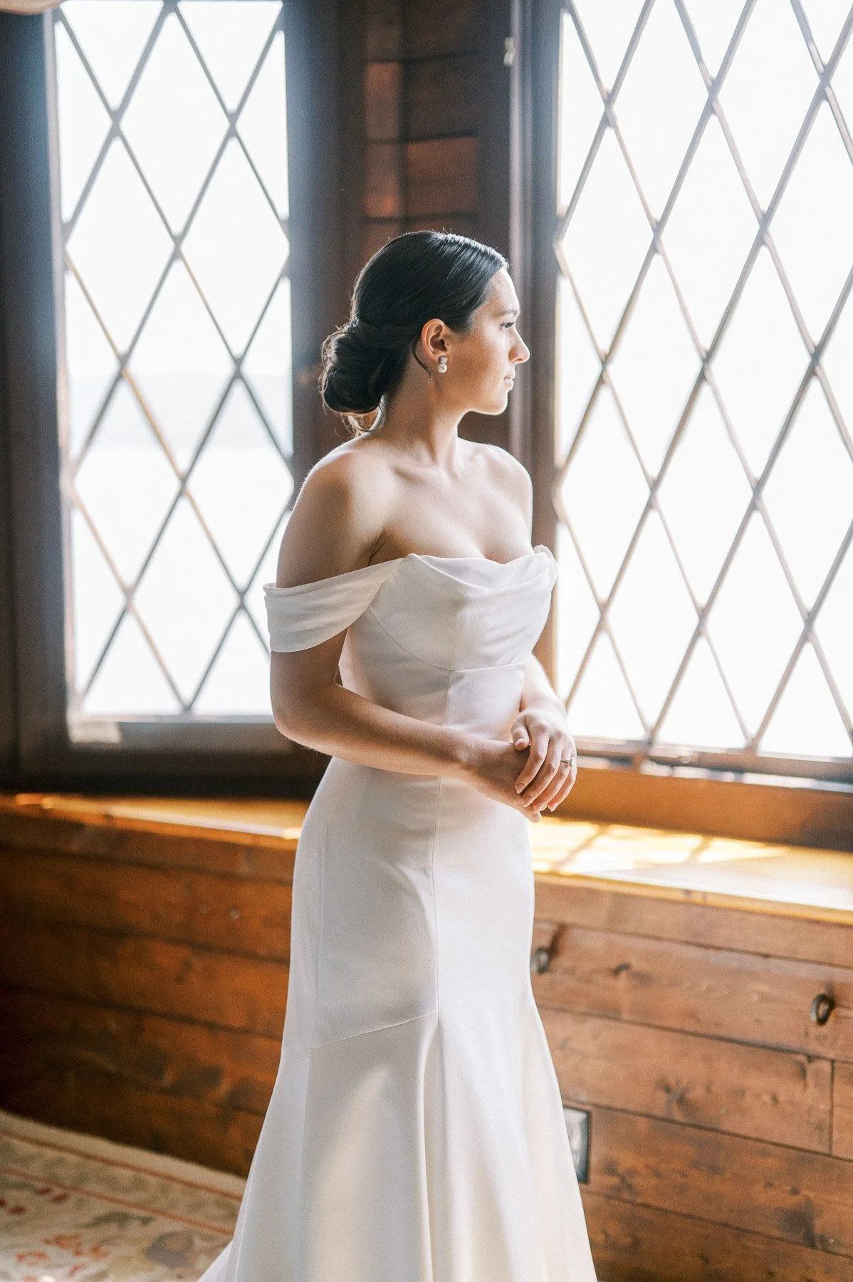 Ian and Erin Lake George Club Wedding by Michelle Lange Photography-11.jpg