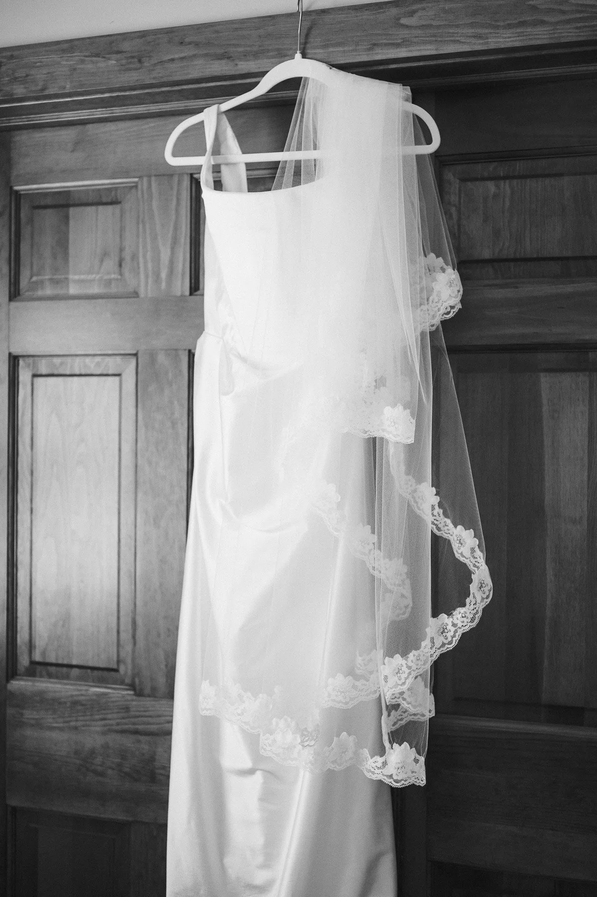 Saratoga NY backyard wedding by Michelle Lange Photography-5.jpg