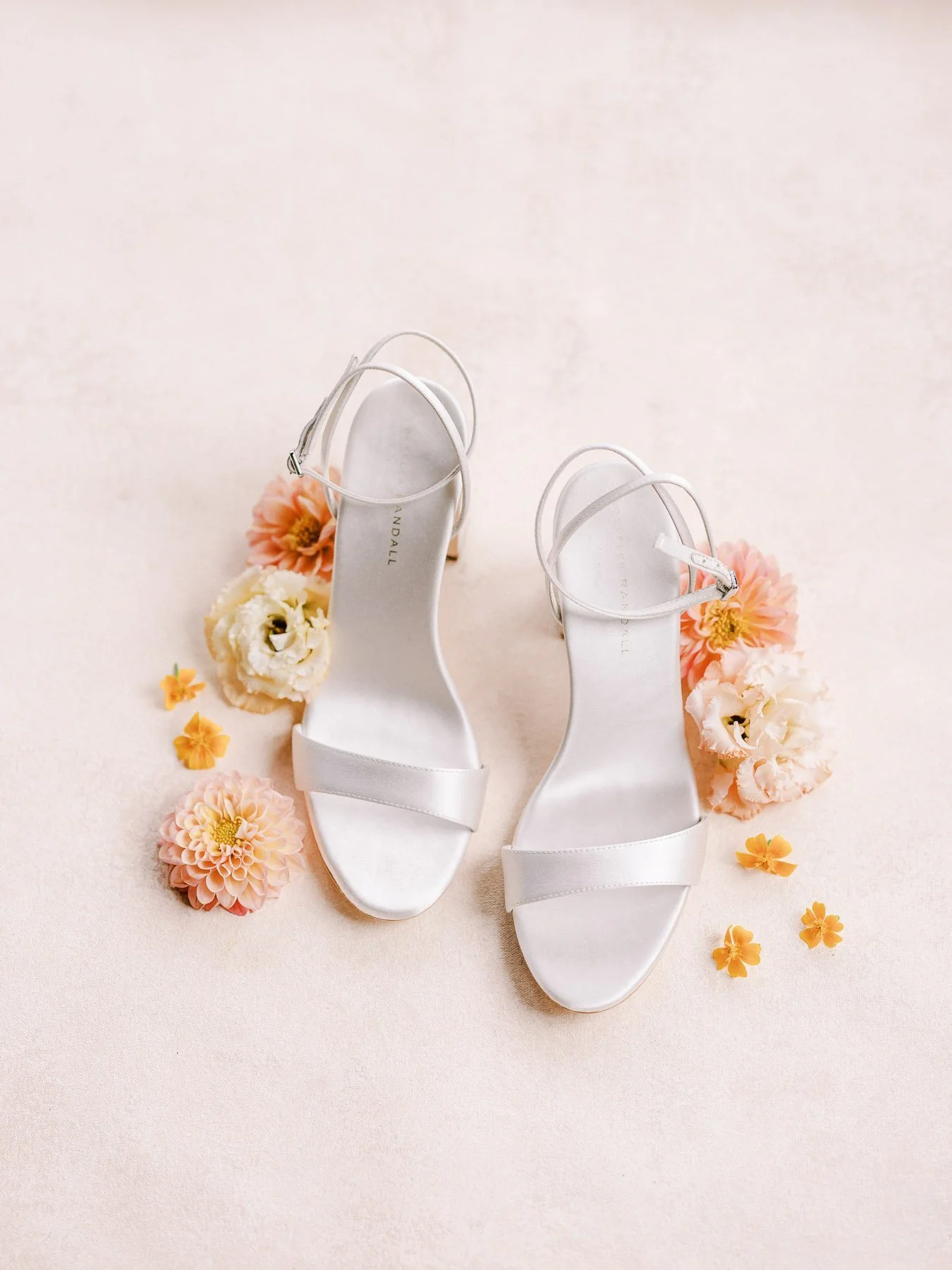 Saratoga NY backyard wedding by Michelle Lange Photography-4.jpg