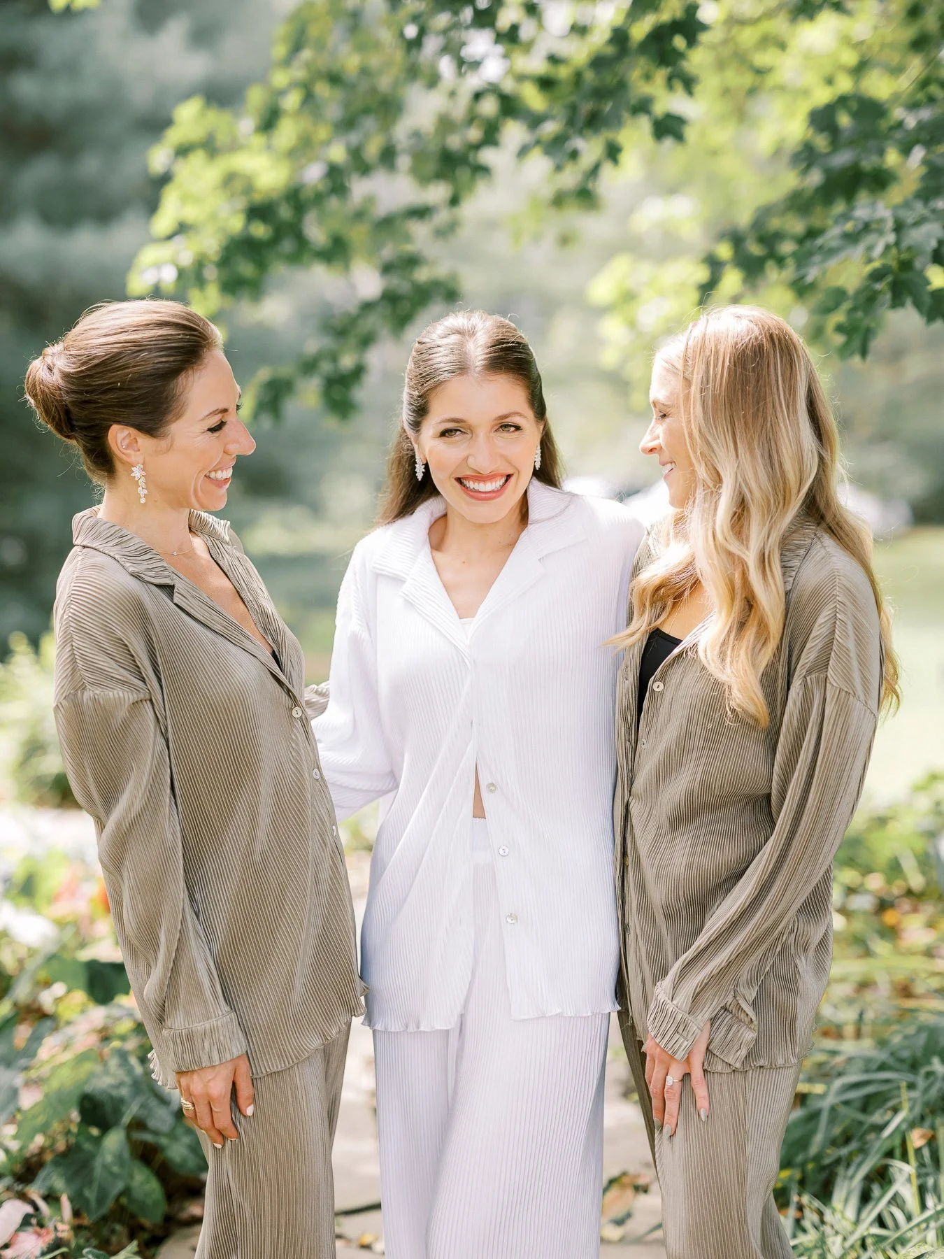 Saratoga NY backyard wedding by Michelle Lange Photography-8.jpg