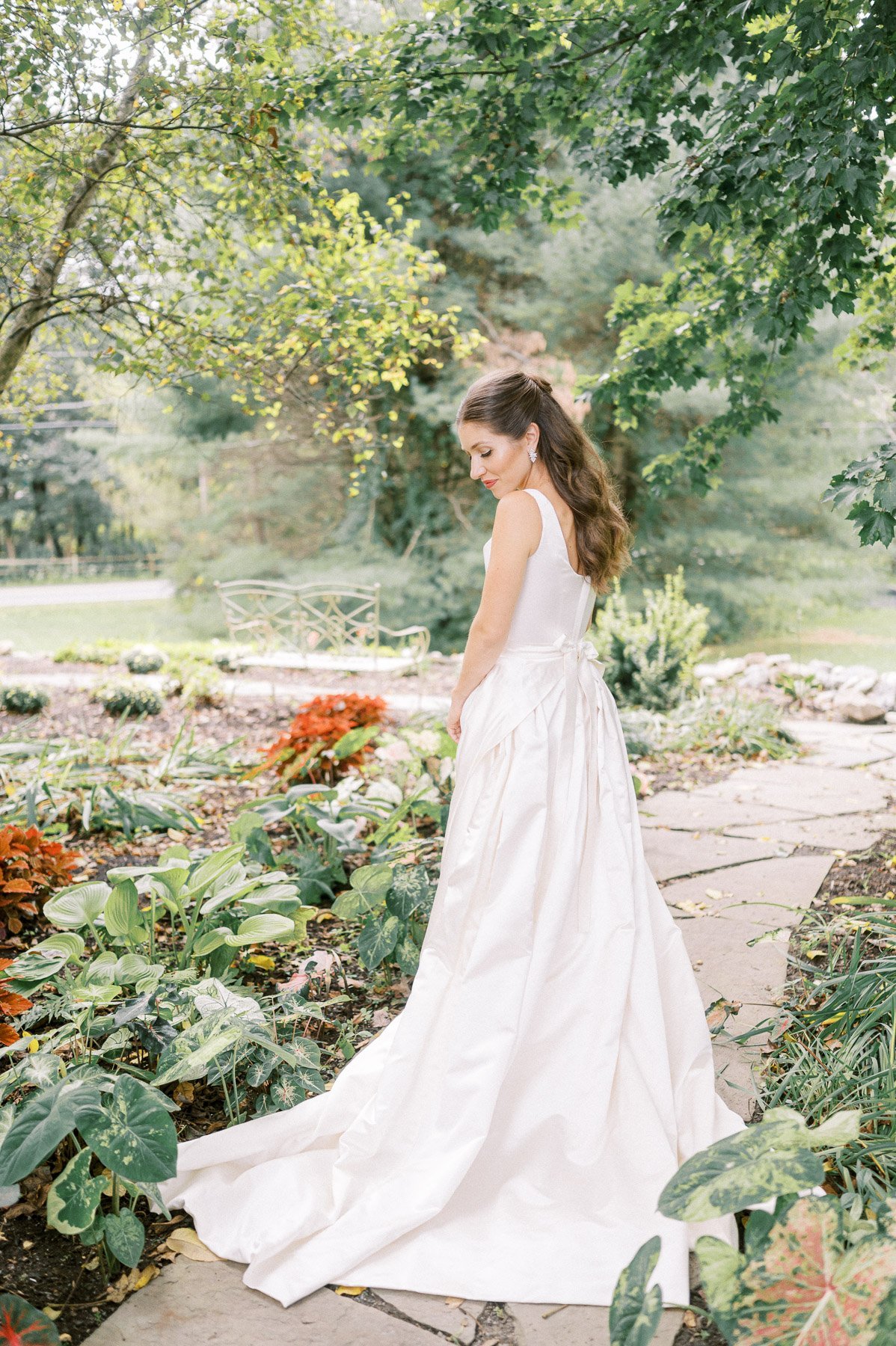 Saratoga NY backyard wedding by Michelle Lange Photography-14.jpg