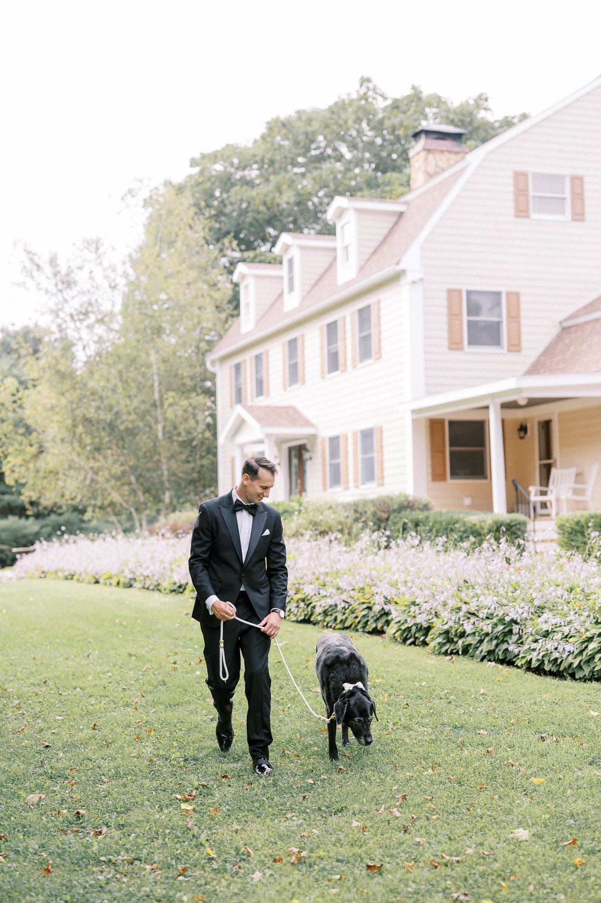 Saratoga NY backyard wedding by Michelle Lange Photography-34.jpg