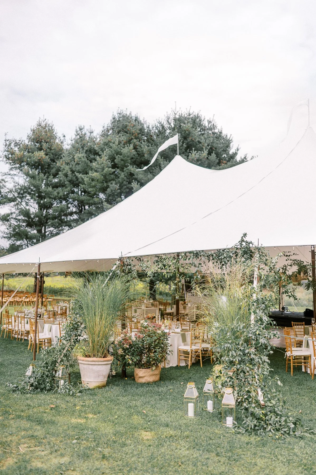 Saratoga NY backyard wedding by Michelle Lange Photography-49.jpg