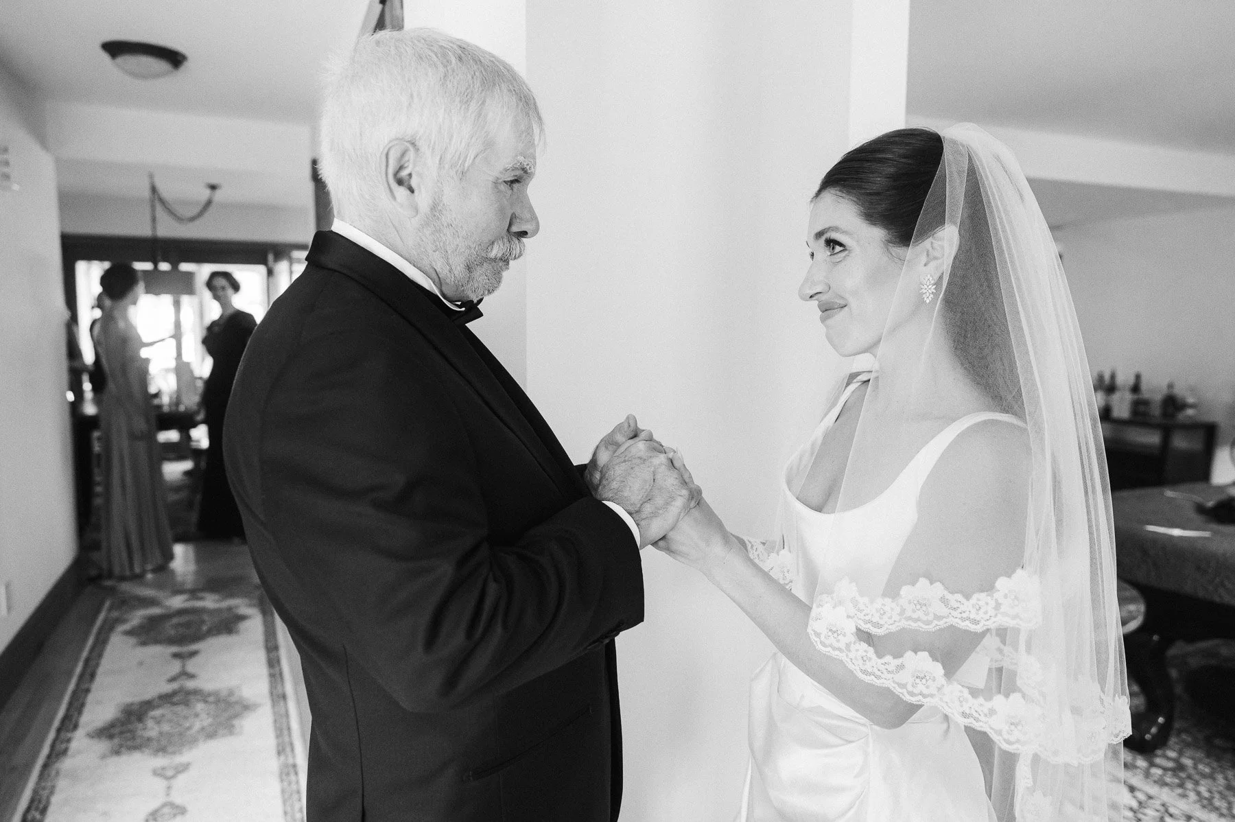 Saratoga NY backyard wedding by Michelle Lange Photography-56.jpg