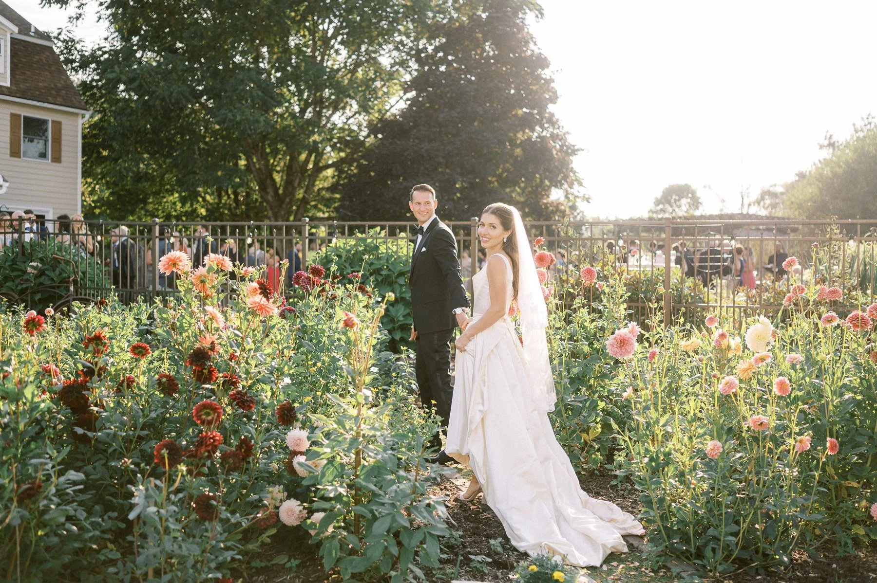 Saratoga NY backyard wedding by Michelle Lange Photography-92.jpg