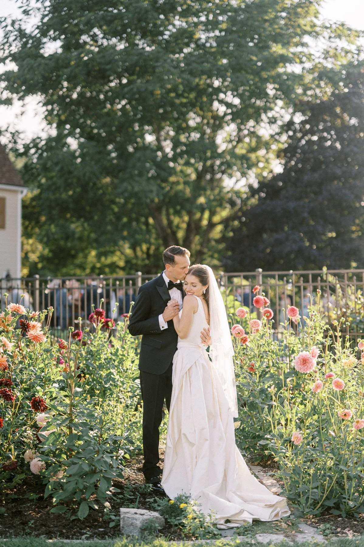 Saratoga NY backyard wedding by Michelle Lange Photography-95.jpg