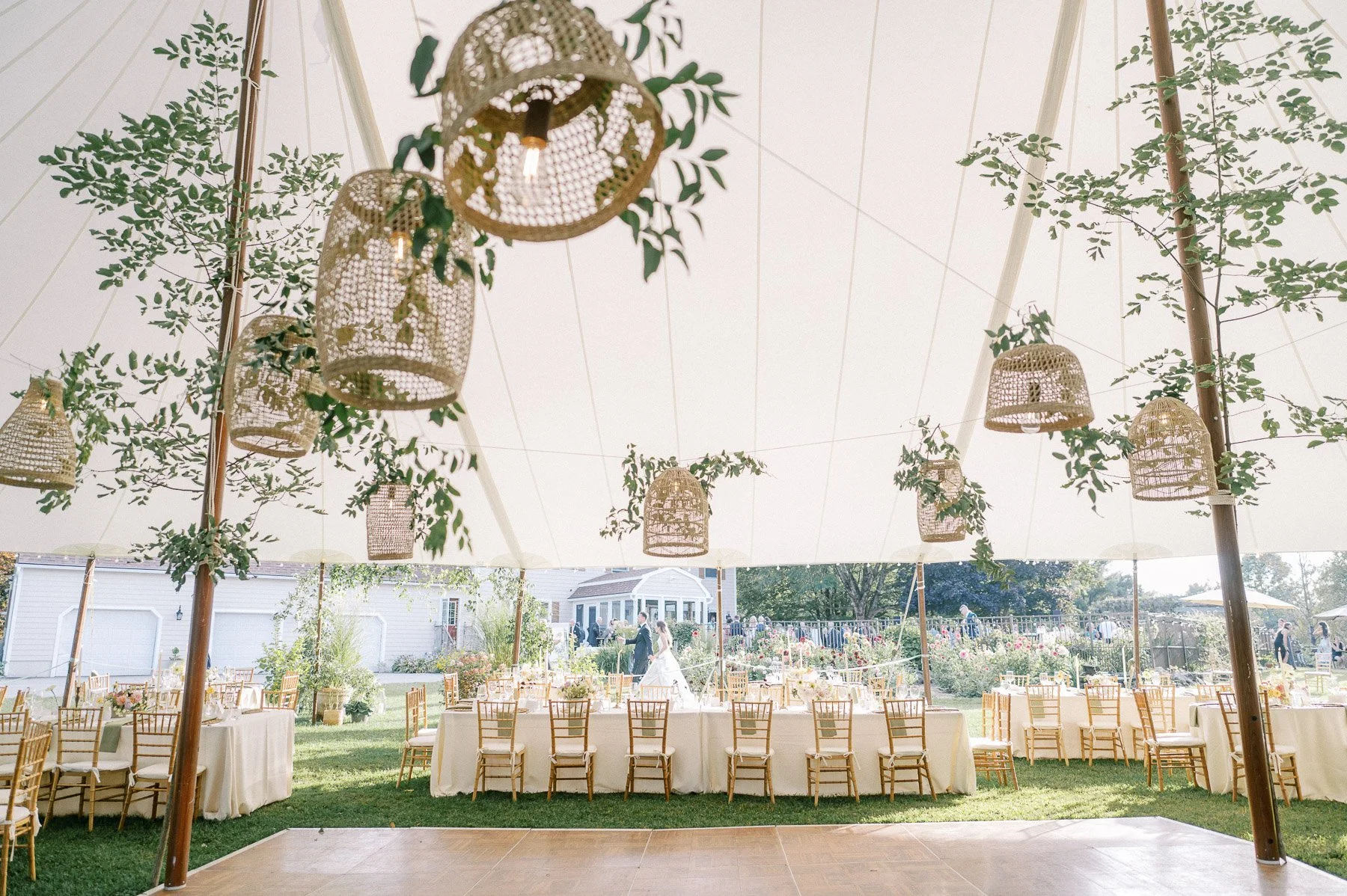 Saratoga NY backyard wedding by Michelle Lange Photography-101.jpg