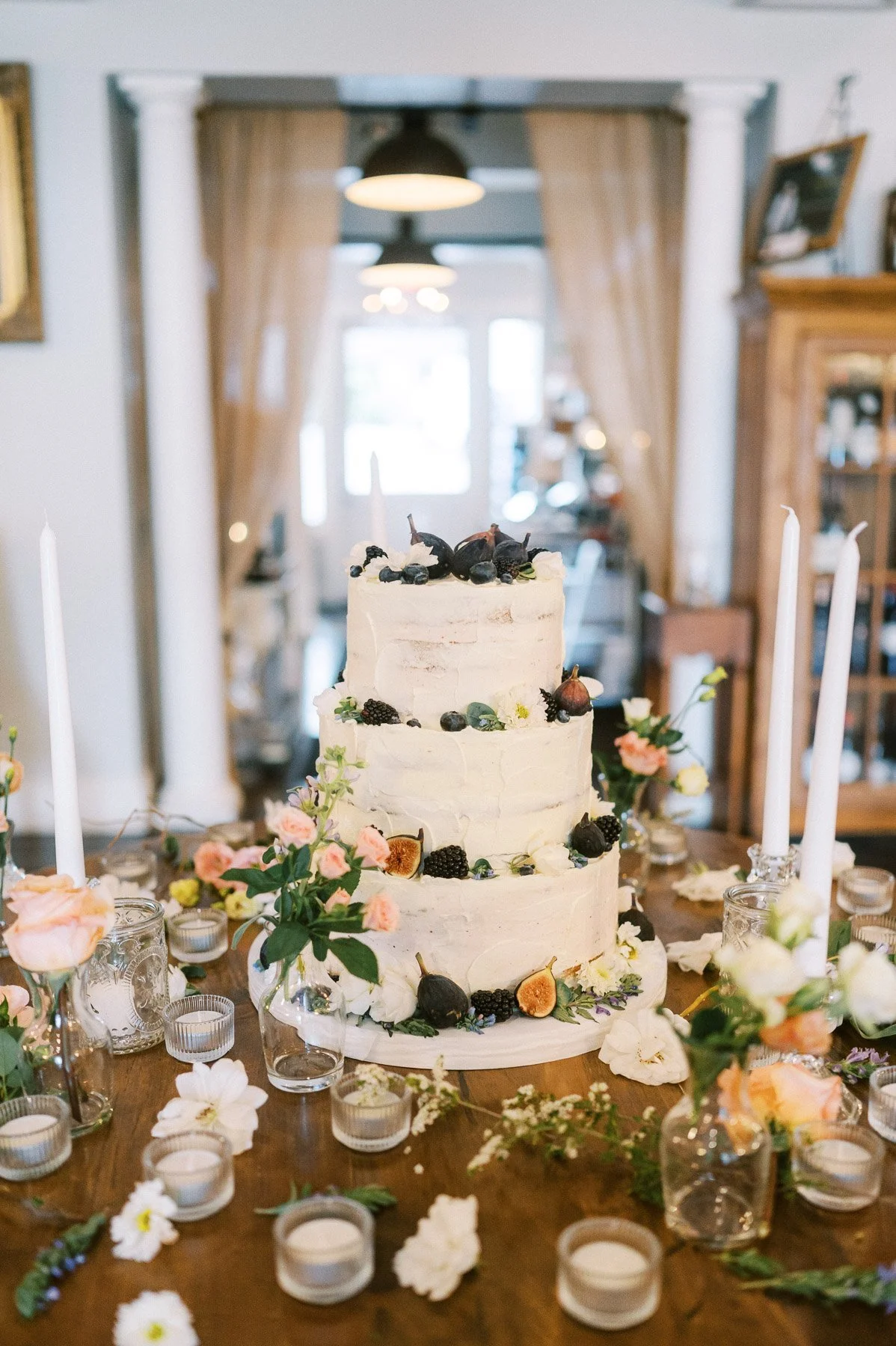 Chateau on the Lake Wedding by Michelle Lange Photography-38.jpg