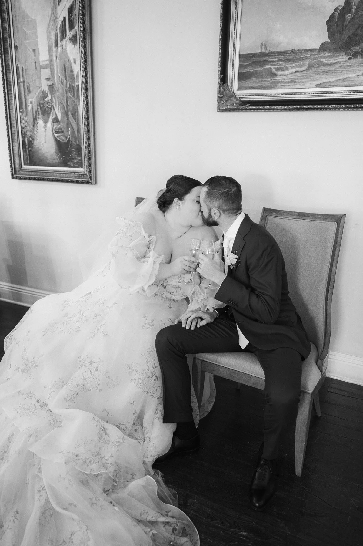 Chateau on the Lake Wedding by Michelle Lange Photography-40.jpg