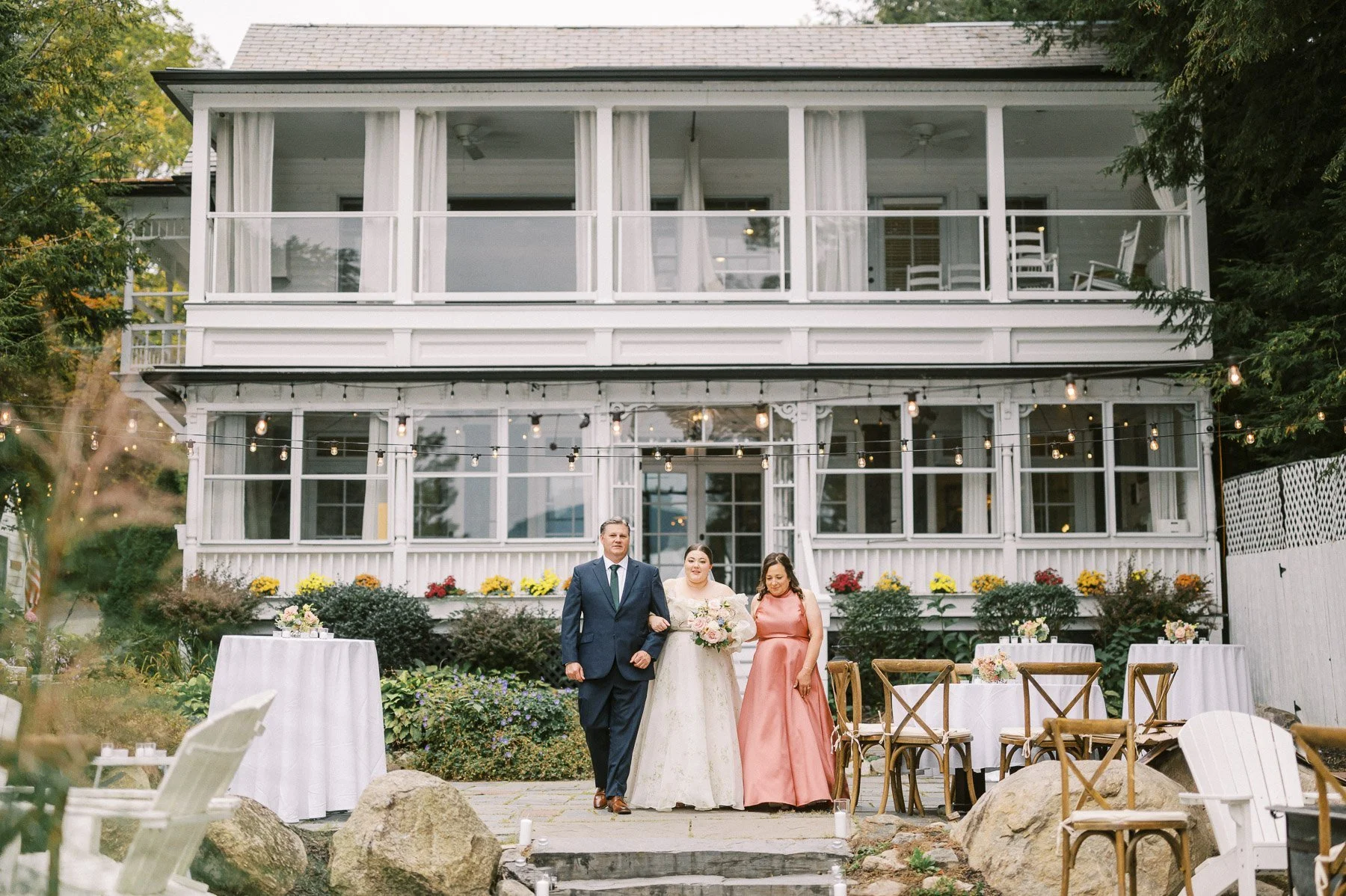 Chateau on the Lake Wedding by Michelle Lange Photography-46.jpg