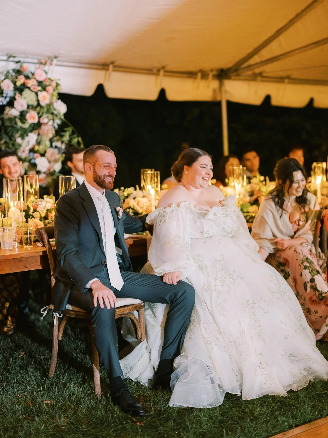 Chateau on the Lake Wedding by Michelle Lange Photography-100.jpg