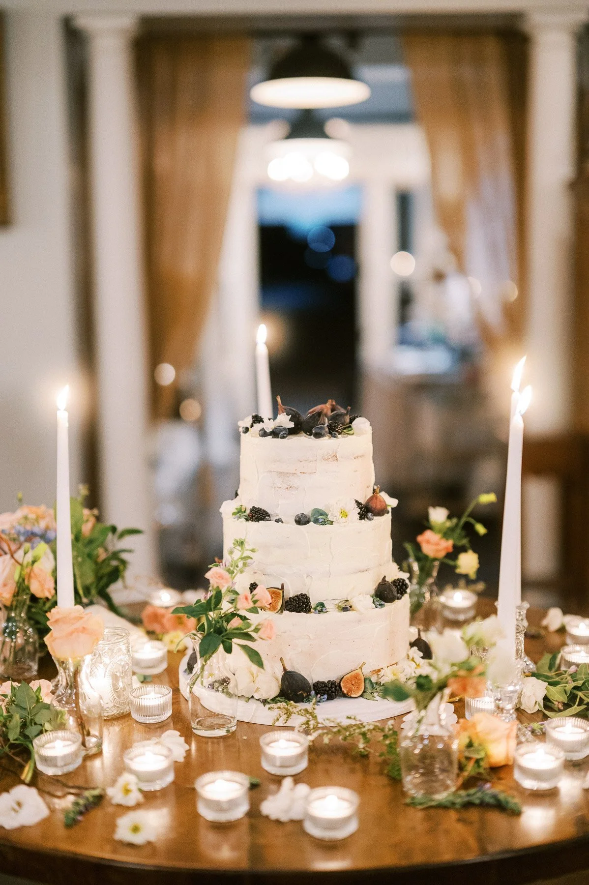 Chateau on the Lake Wedding by Michelle Lange Photography-104.jpg