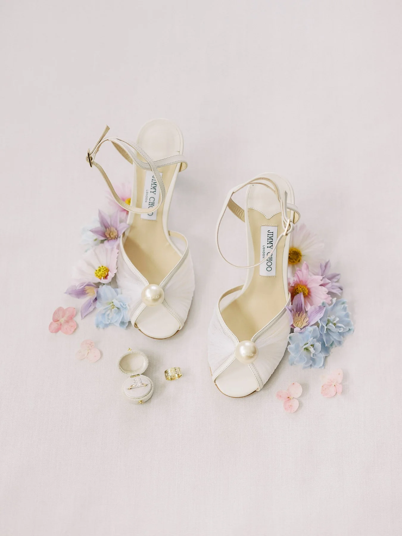 Surrey Inn Wedding with Christine Wheat Events by Michelle Lange Photography-4.jpg