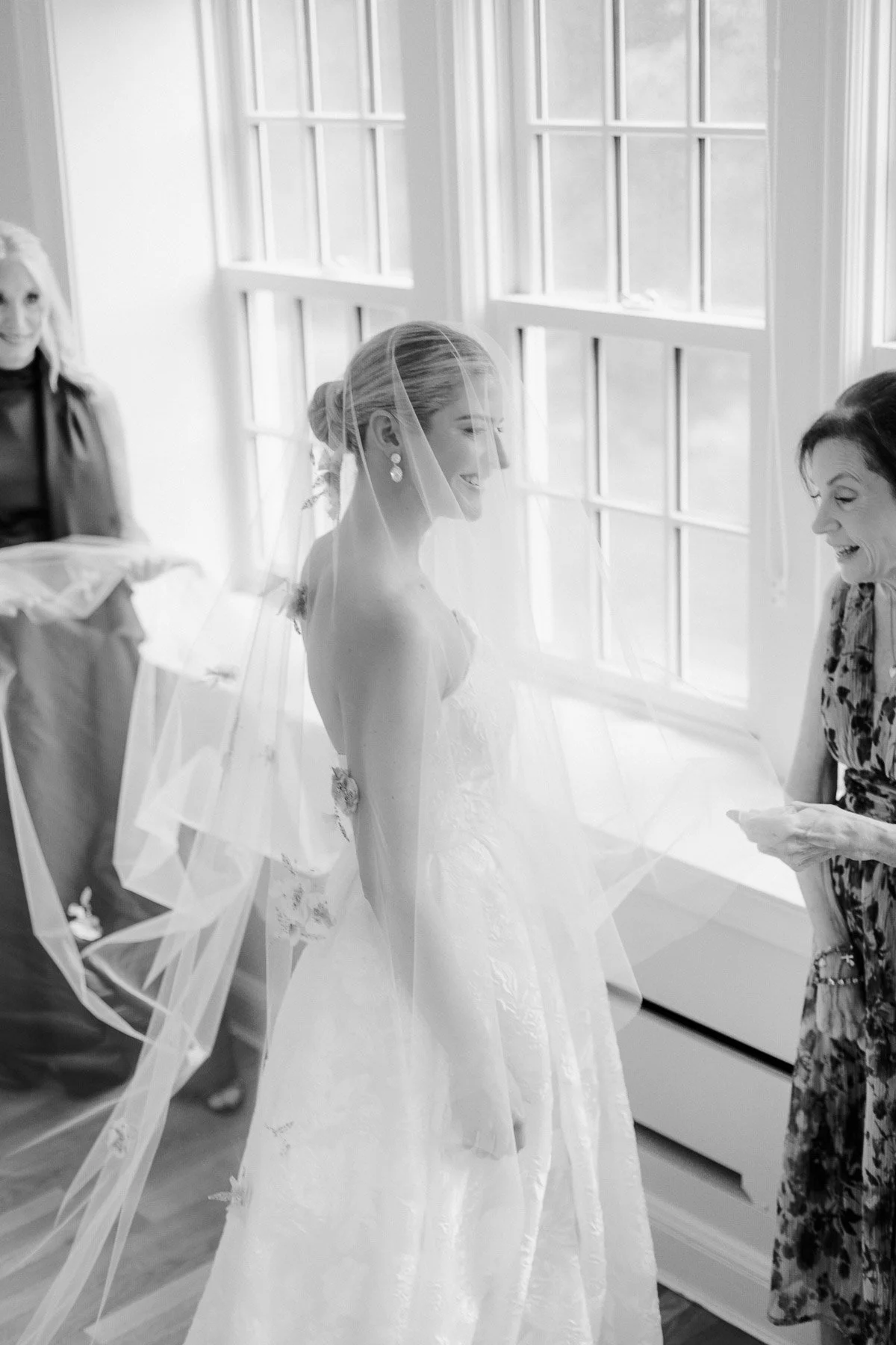 Surrey Inn Wedding with Christine Wheat Events by Michelle Lange Photography-25.jpg