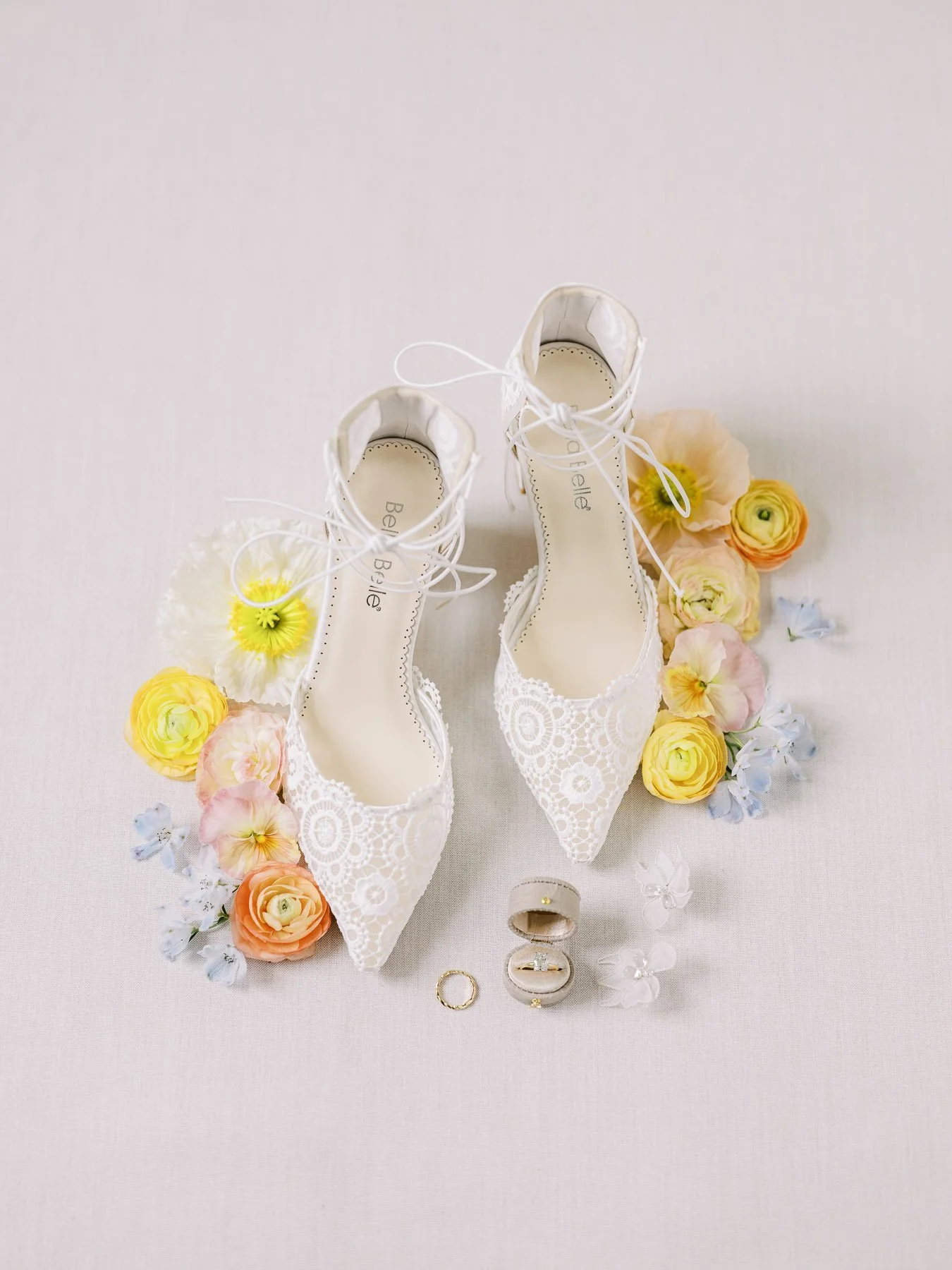 Windrift Hall Wedding by Michelle Lange Photography-7.jpg