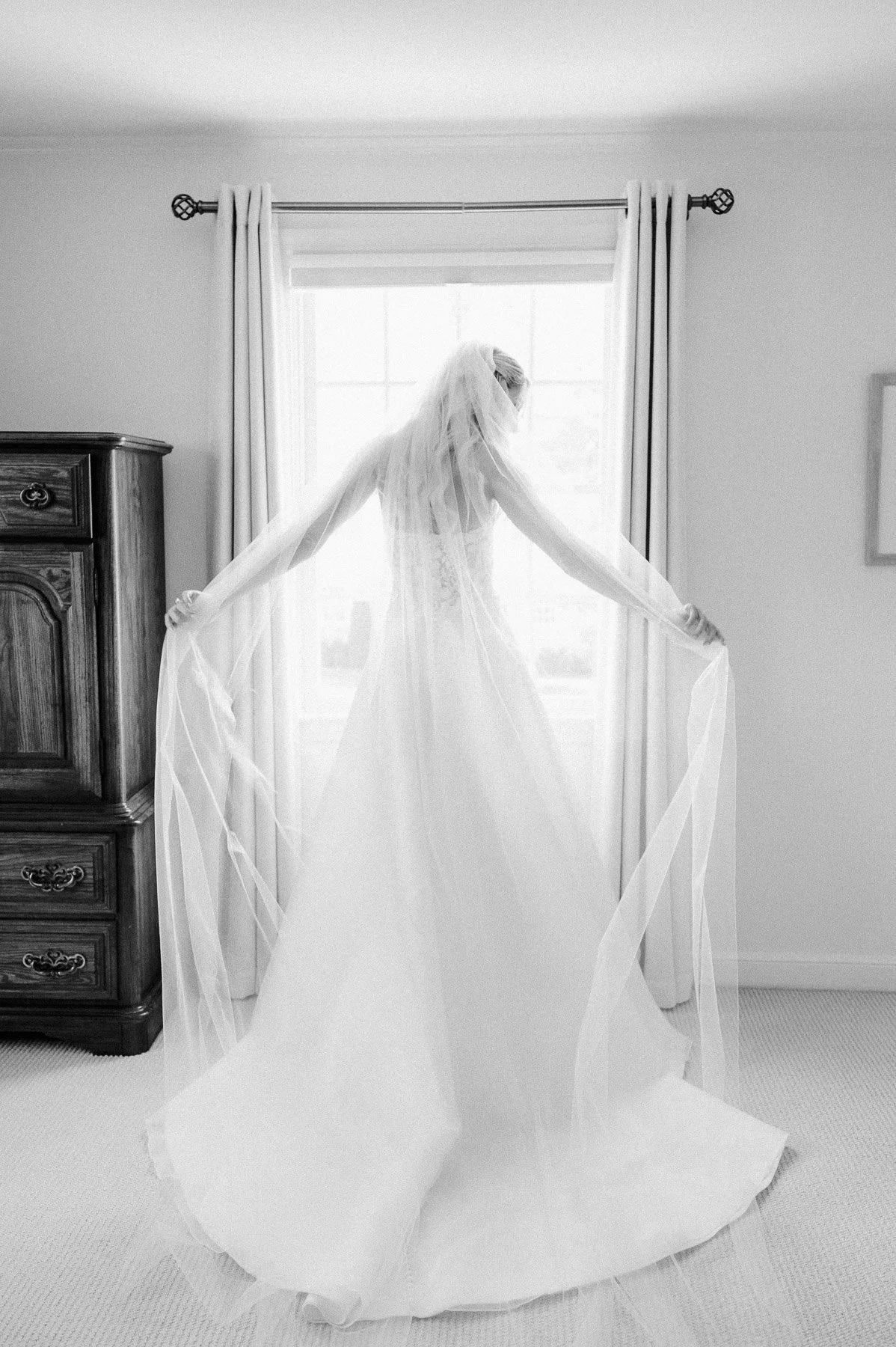 American Yacht Club Wedding by Michelle Lange Photography-22.jpg