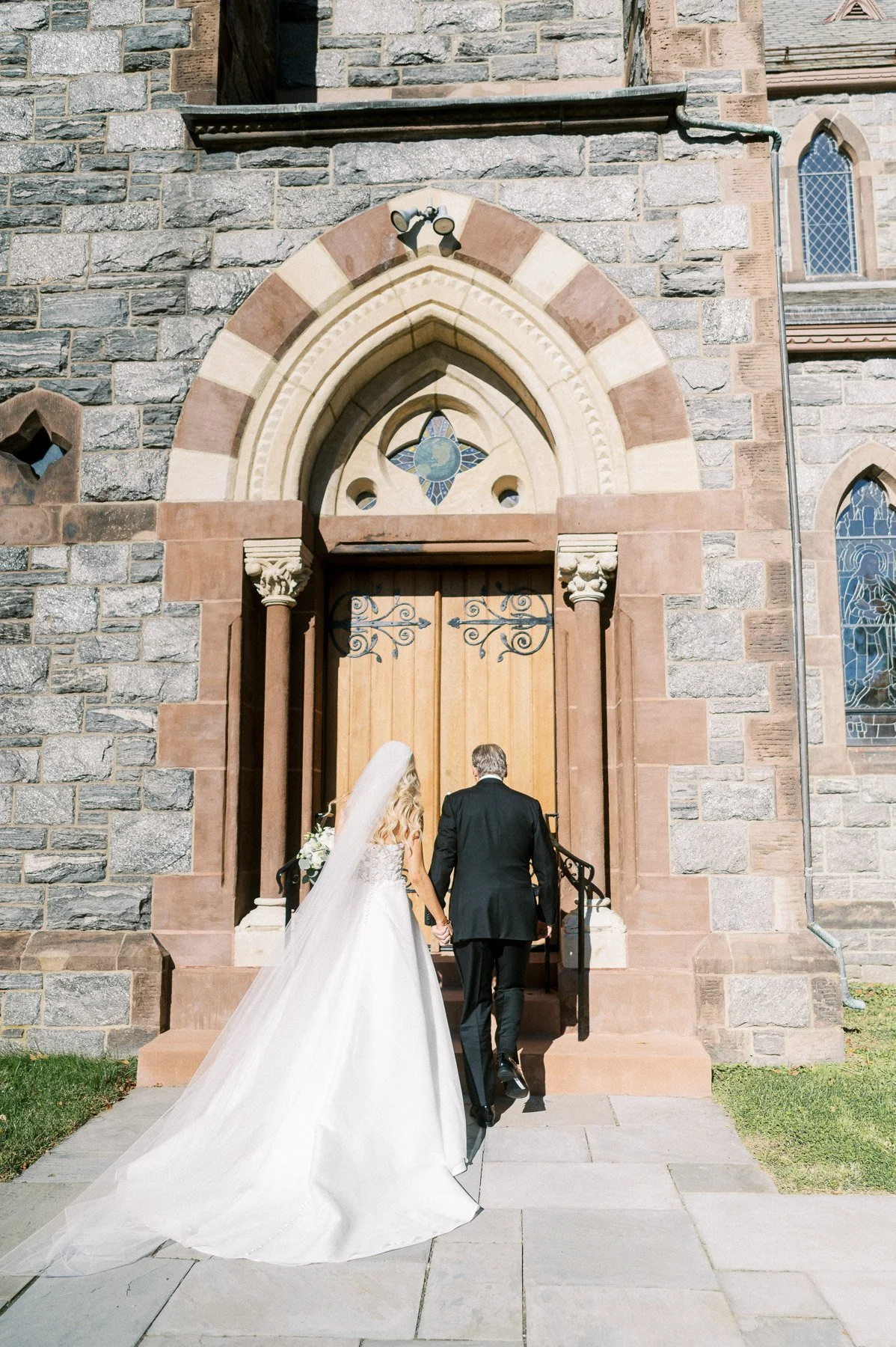 American Yacht Club Wedding by Michelle Lange Photography-24.jpg