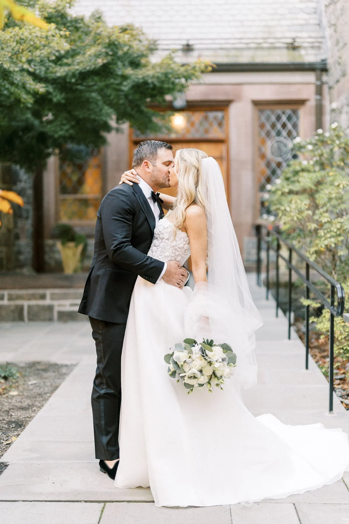 American Yacht Club Wedding by Michelle Lange Photography-51.jpg