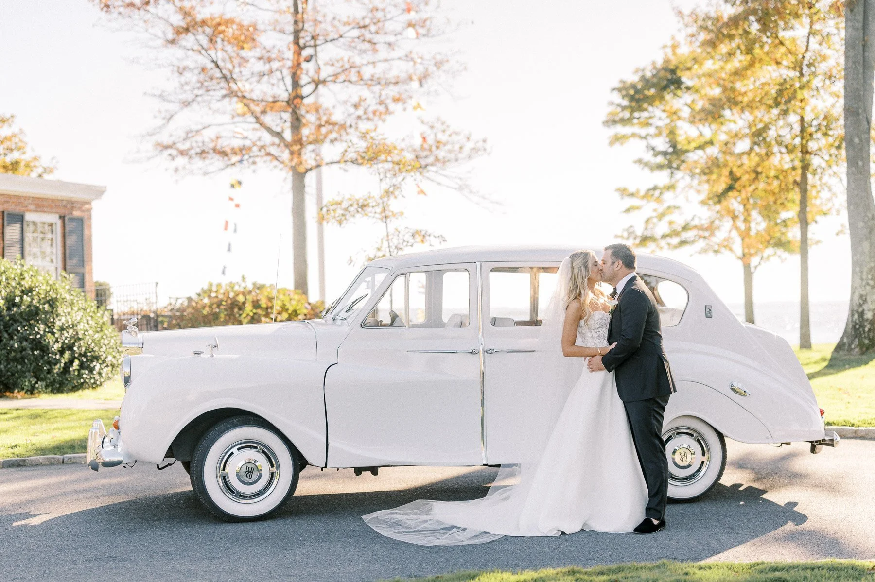 American Yacht Club Wedding by Michelle Lange Photography-60.jpg