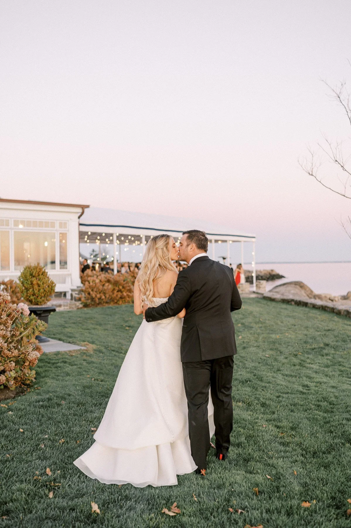 American Yacht Club Wedding by Michelle Lange Photography-132.jpg