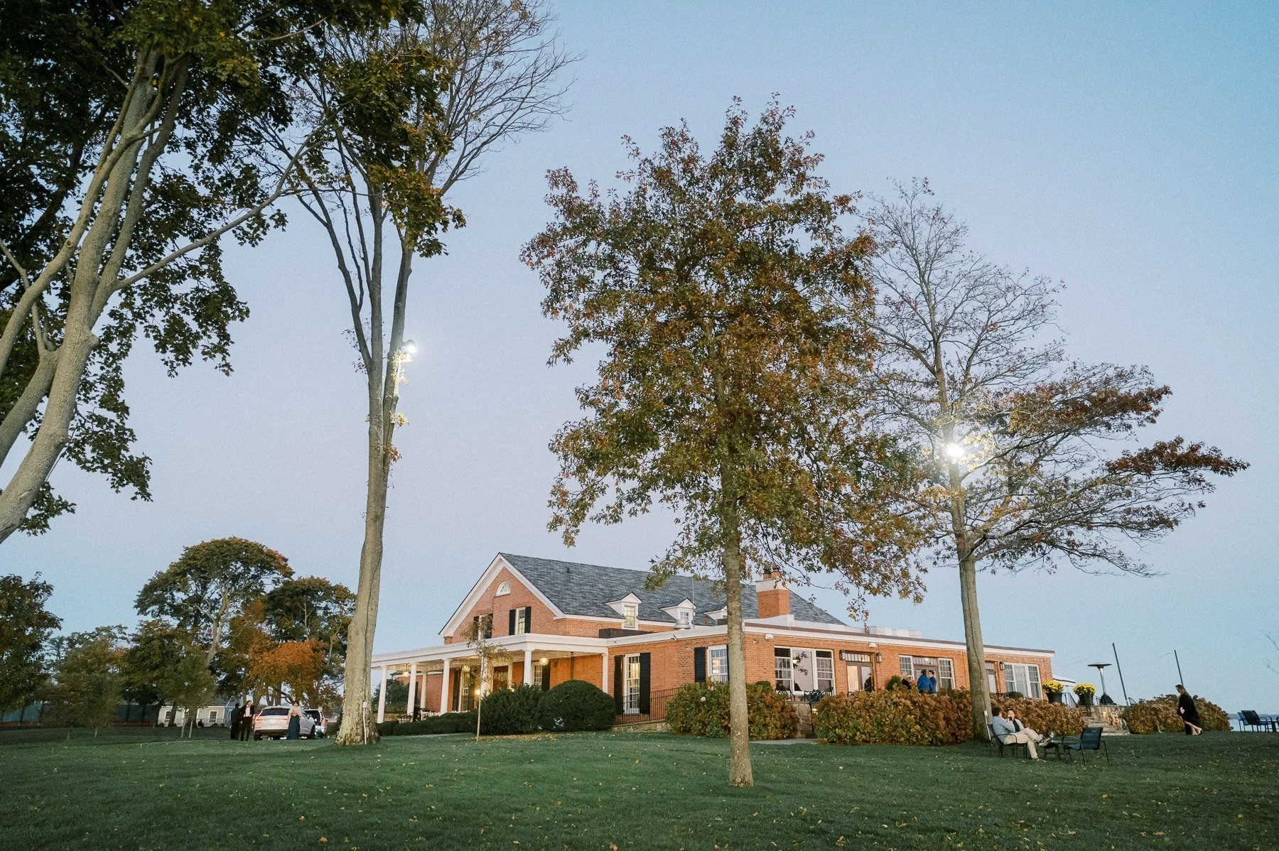 American Yacht Club Wedding by Michelle Lange Photography-140.jpg