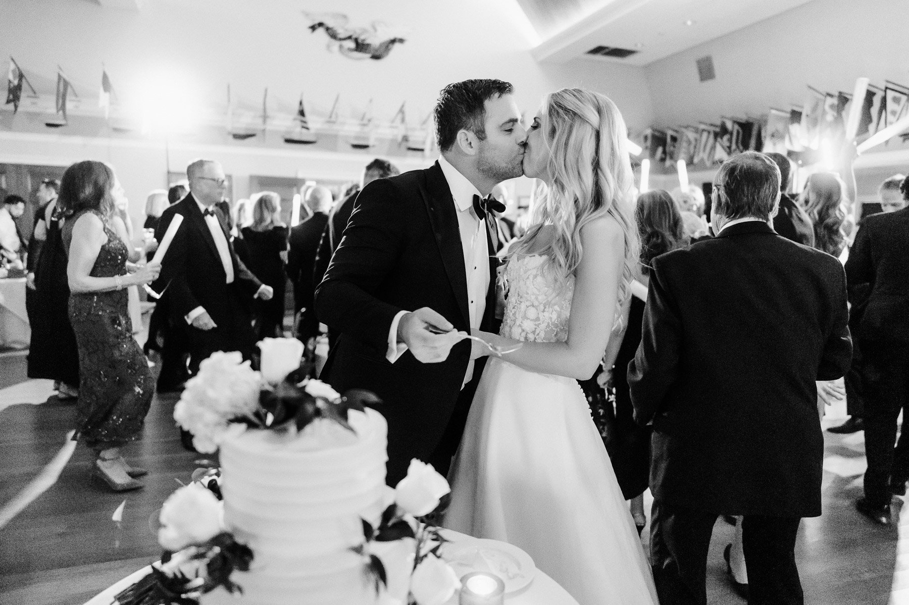 American Yacht Club Wedding by Michelle Lange Photography-169.jpg