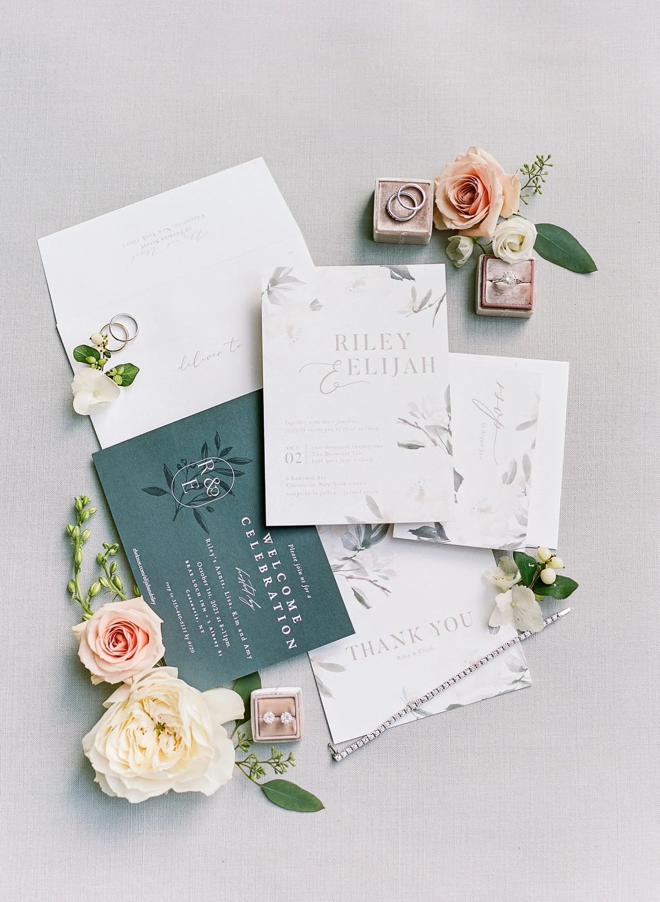 Brewster Inn Wedding by Michelle Lange Photography-1.jpg