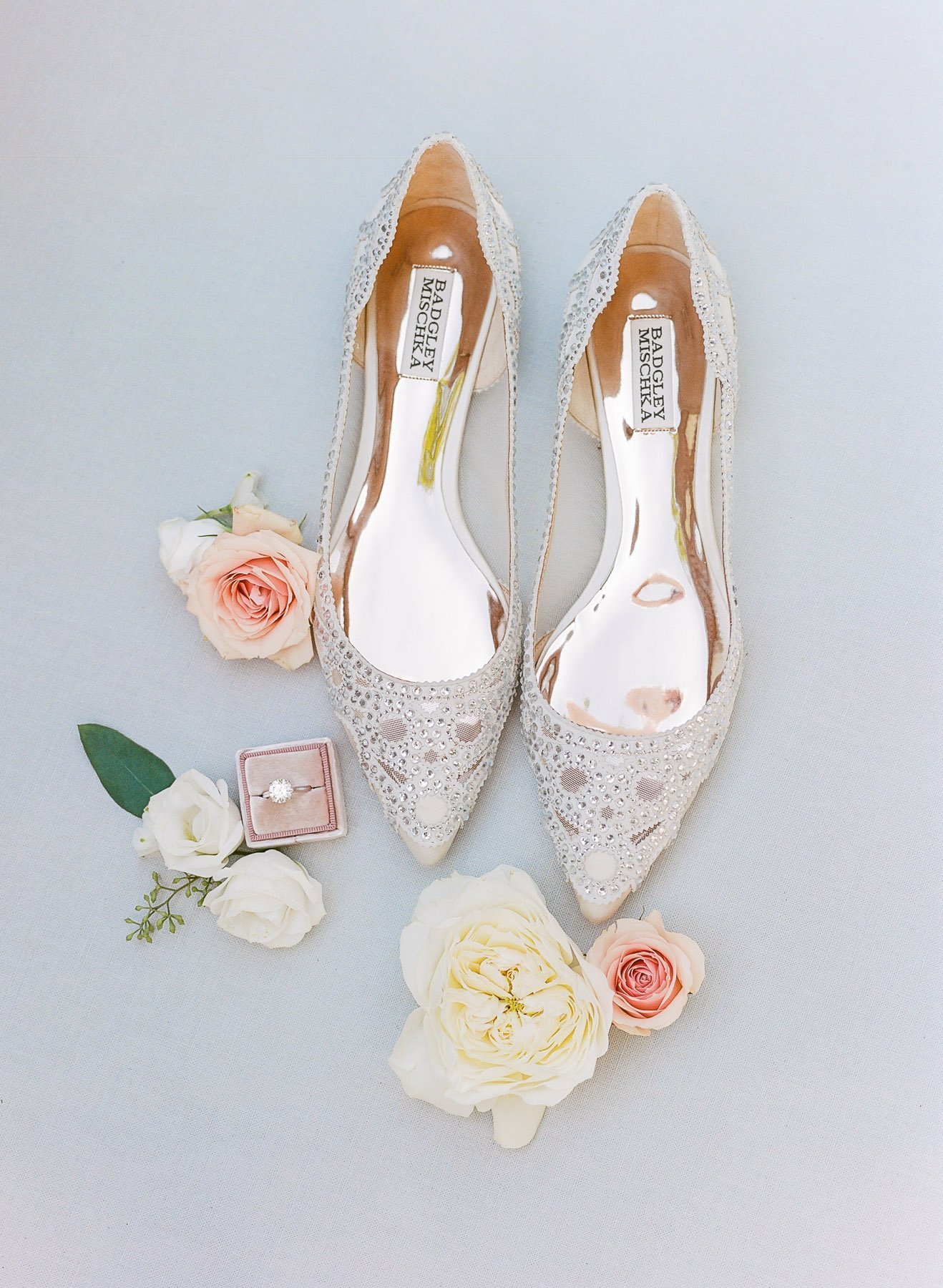 Brewster Inn Wedding by Michelle Lange Photography-3.jpg