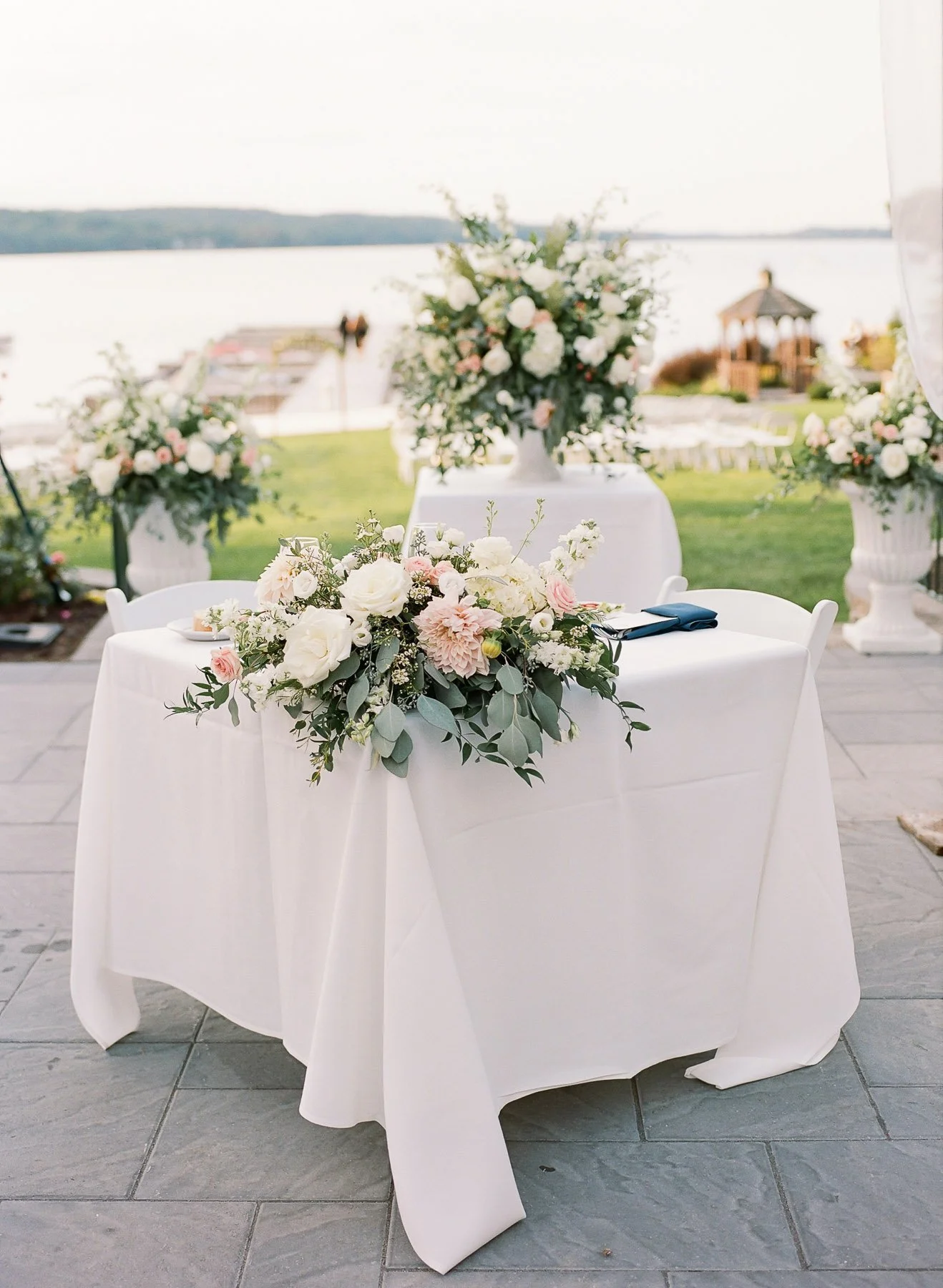 Brewster Inn Wedding by Michelle Lange Photography-42.jpg