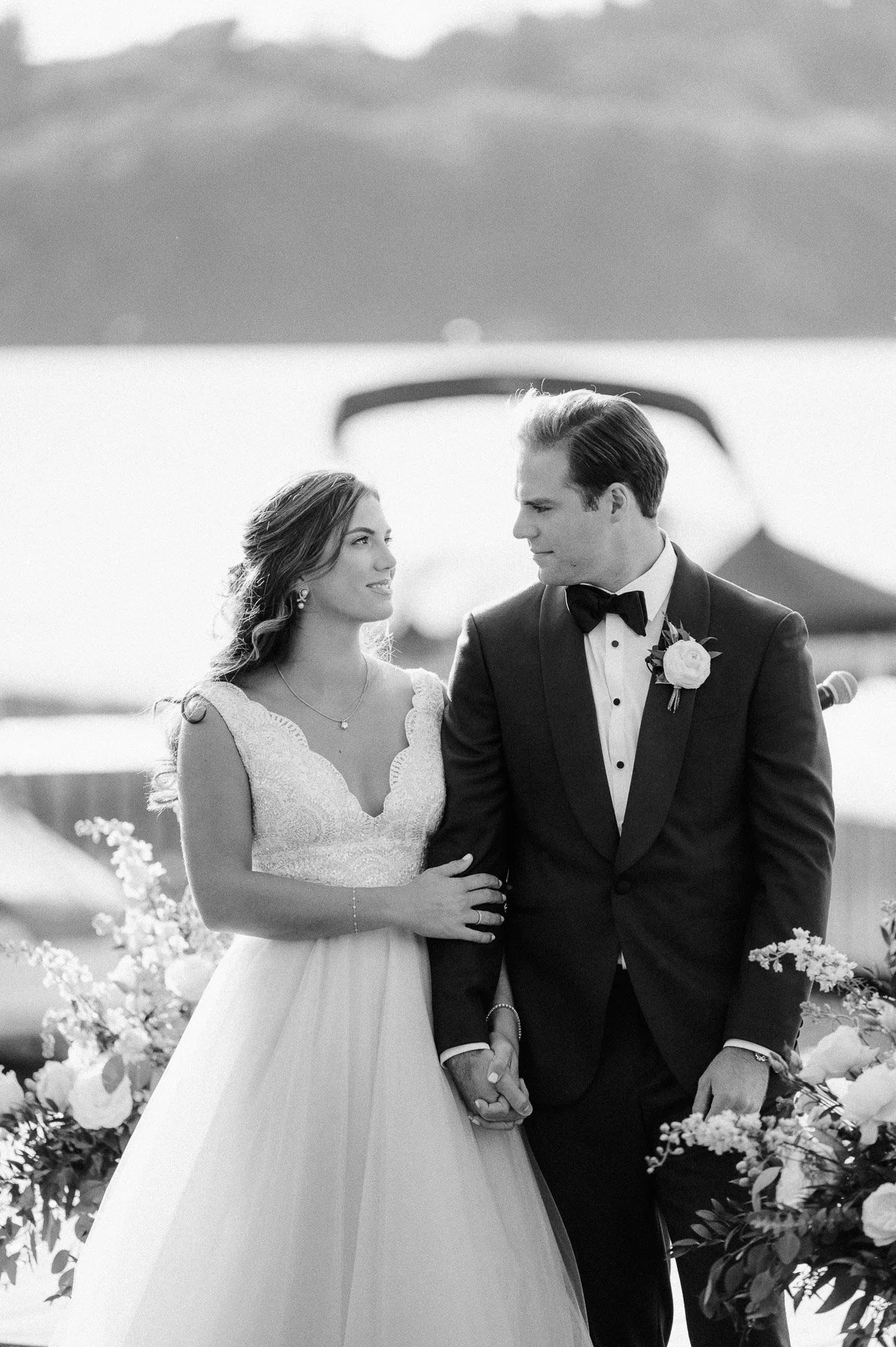 Brewster Inn Wedding by Michelle Lange Photography-51.jpg
