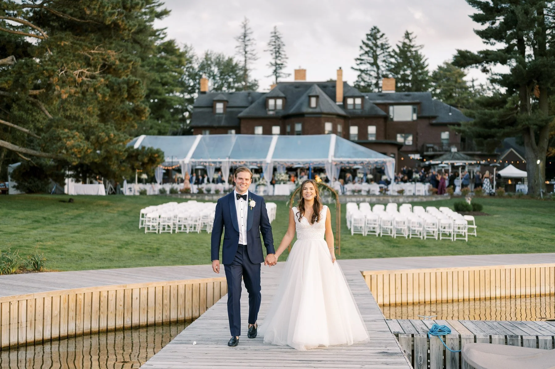Brewster Inn Wedding by Michelle Lange Photography-60.jpg
